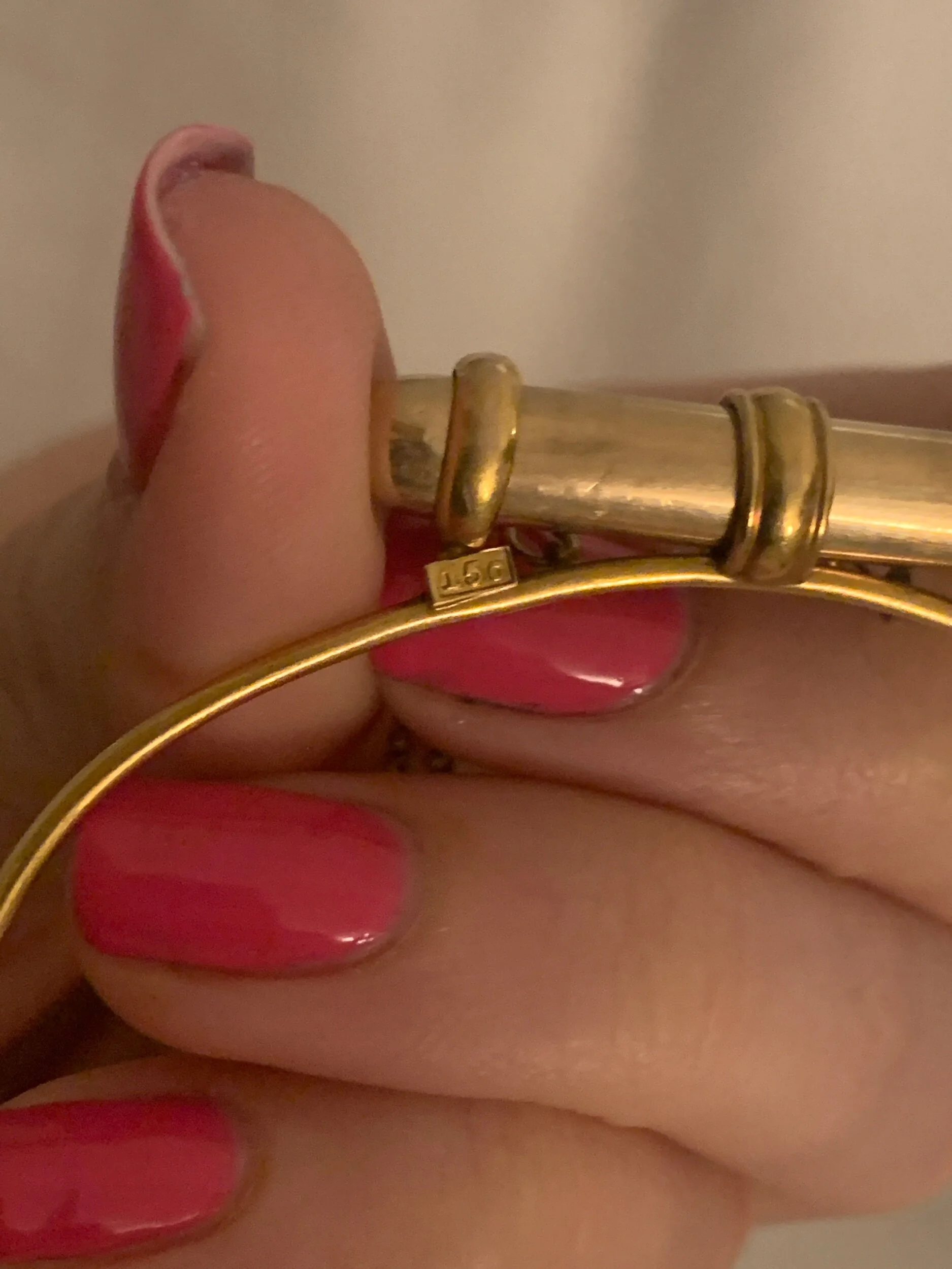 3F2F6EDA-CE91-41DC-840C-4520EDEF72FC