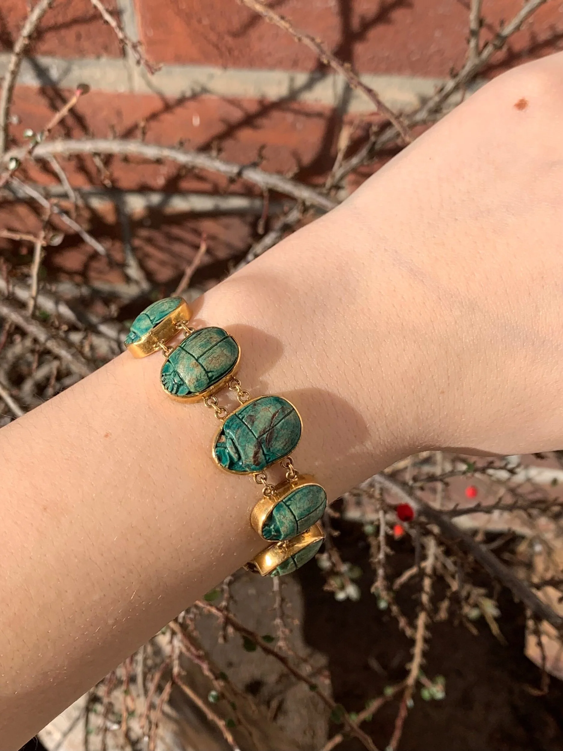 DDC9663F-14B5-4E68-8758-EB6BC1E70B20