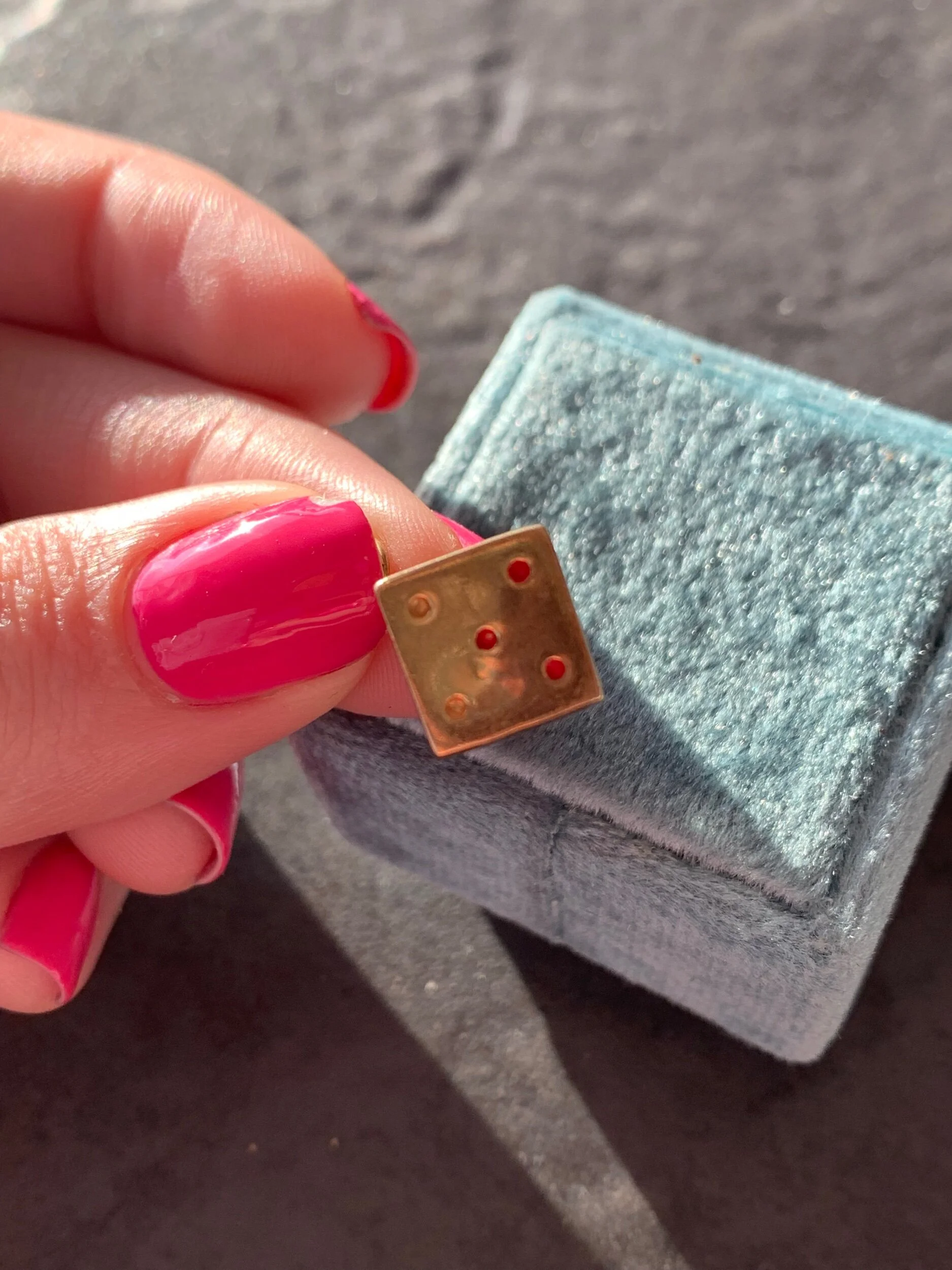 30754490-EB99-4675-B430-8F8D2C256864