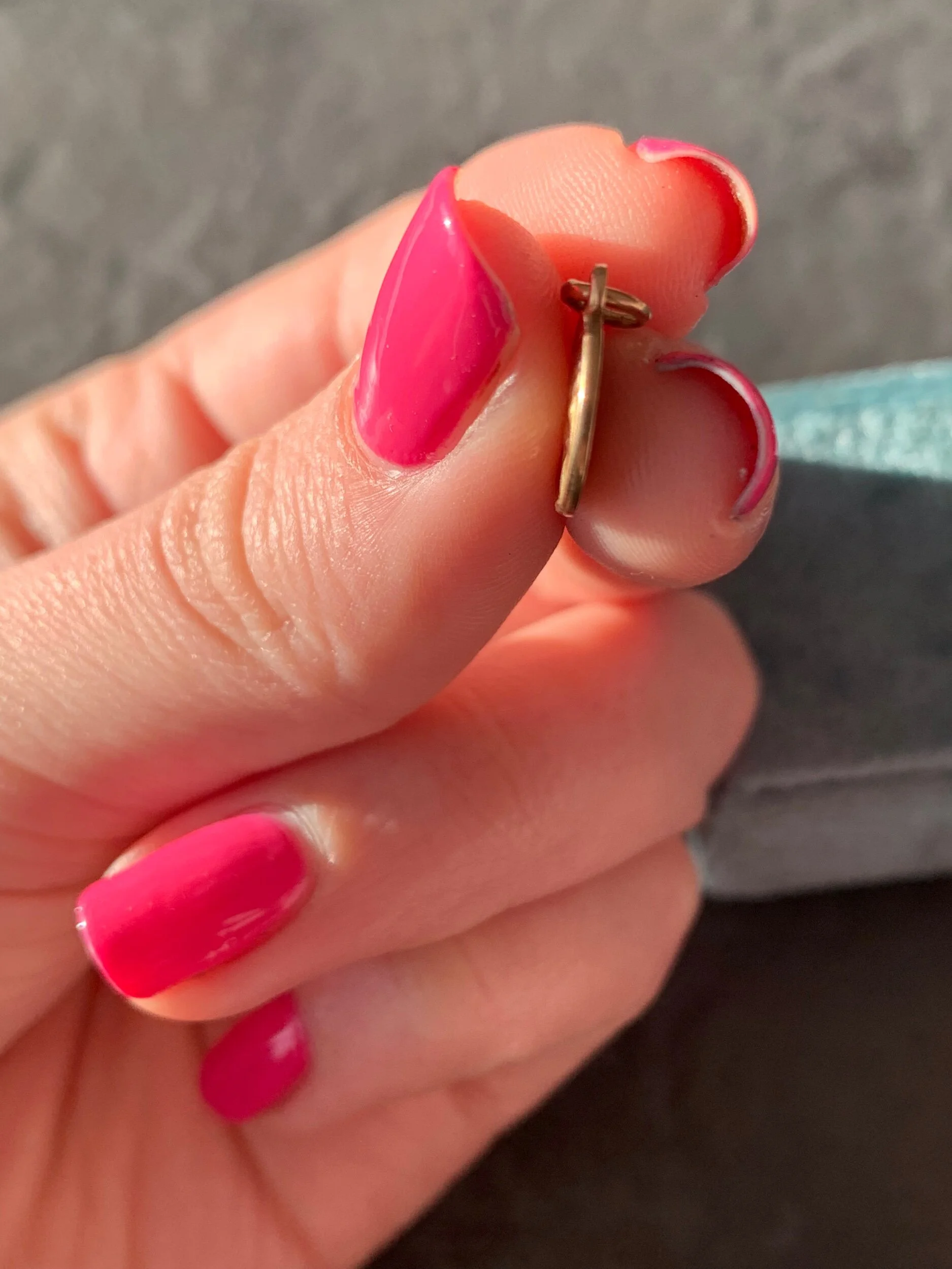 D4FD5DDB-AA18-4726-A964-A805375CDA2F