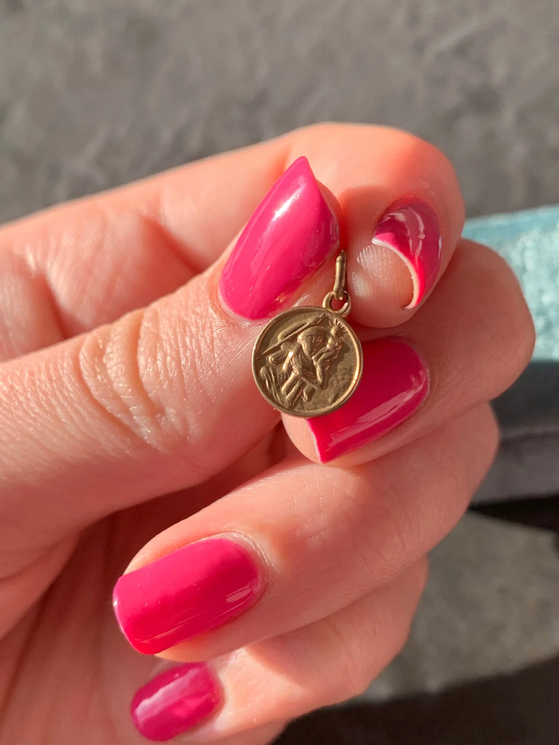 D62A8327-BFB8-4F37-A7D5-54B284DFBC08