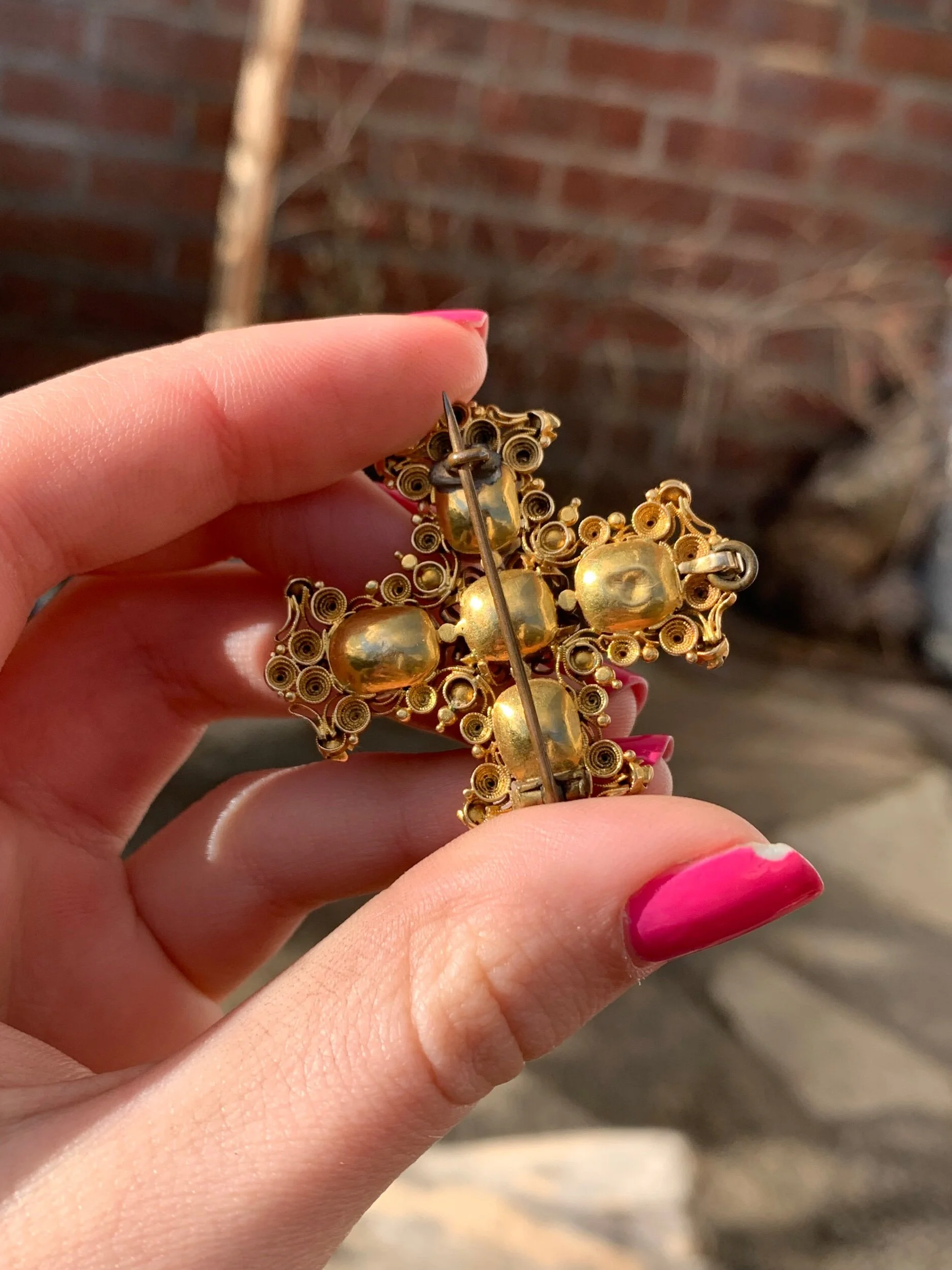 51E622BF-FD77-41EE-A076-E5F8C56459CD