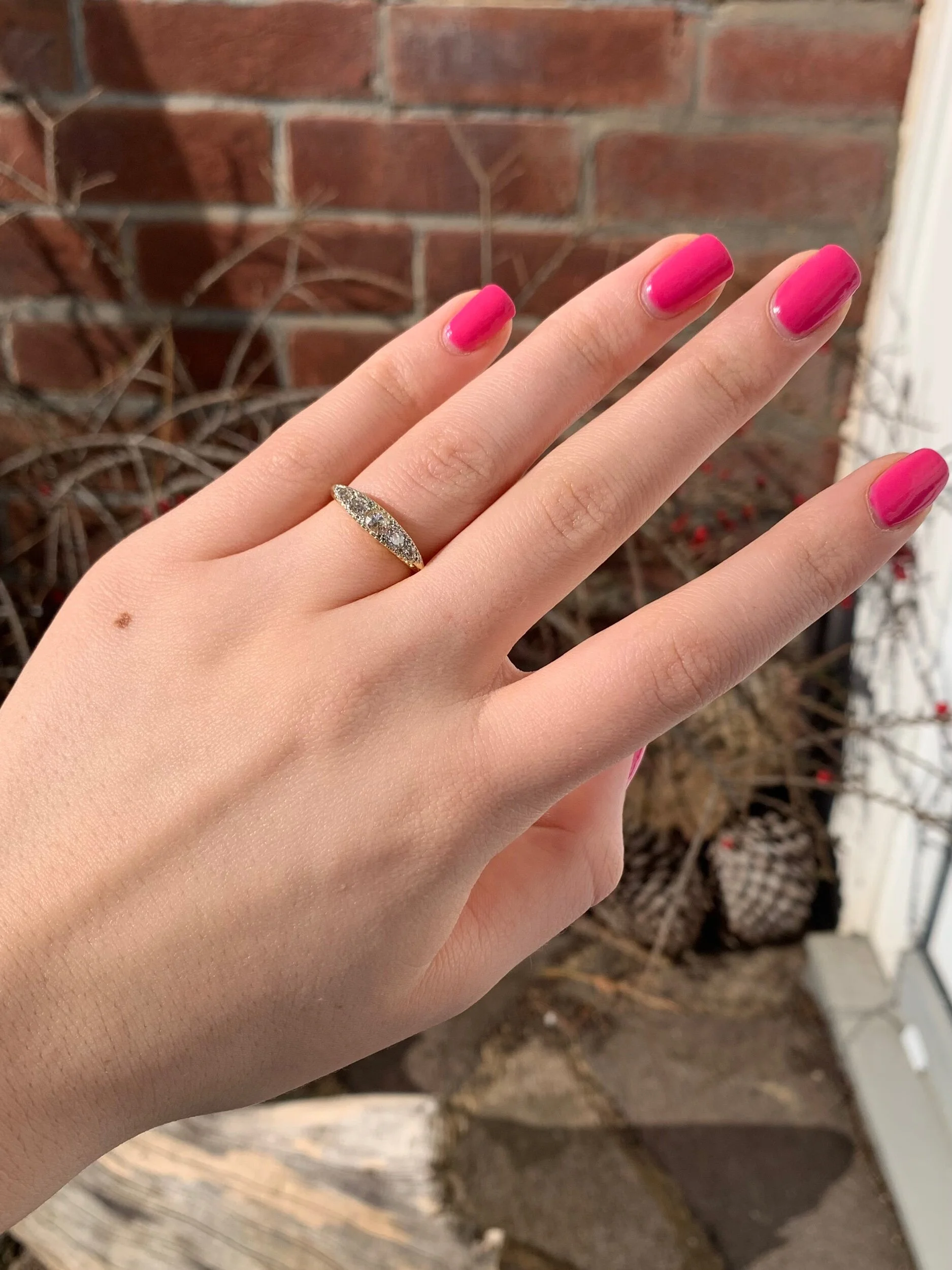 FEC9BA78-7215-426F-859B-6C4F3A2A87B0