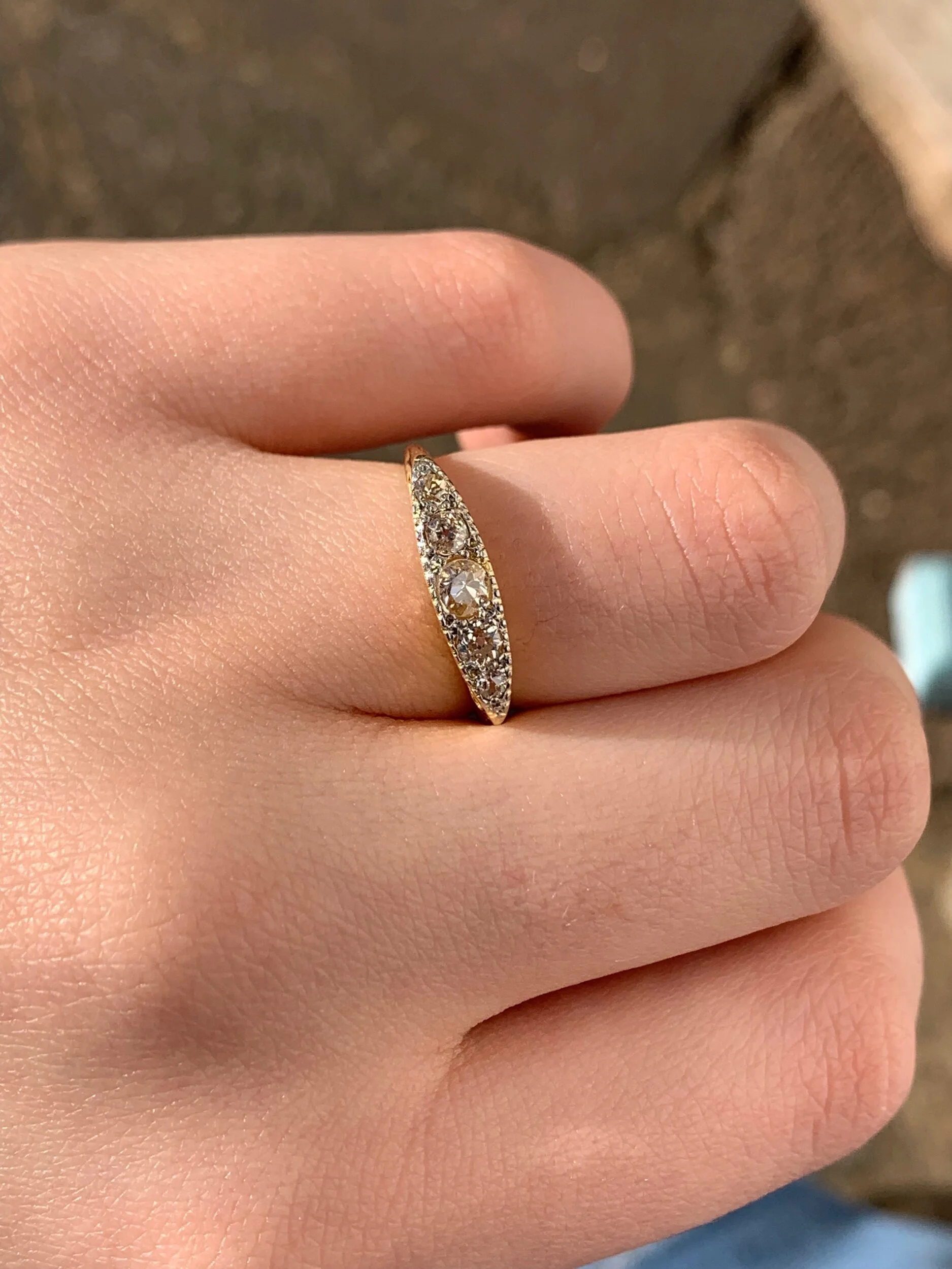 DB69A058-1EA2-475B-89FB-703DAC4718B4