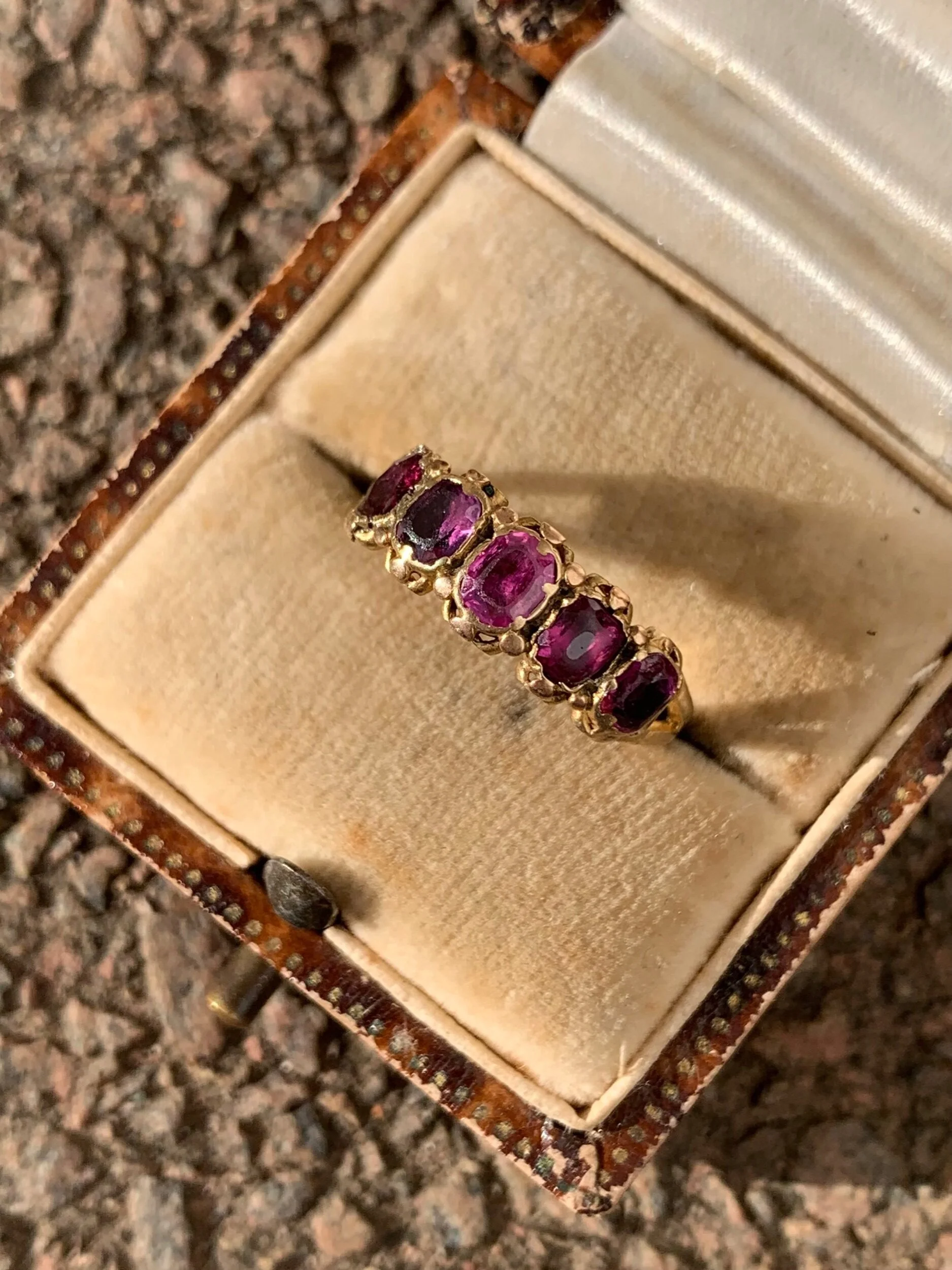 4AF0E303-67D0-4041-BCB5-7B1880C90470