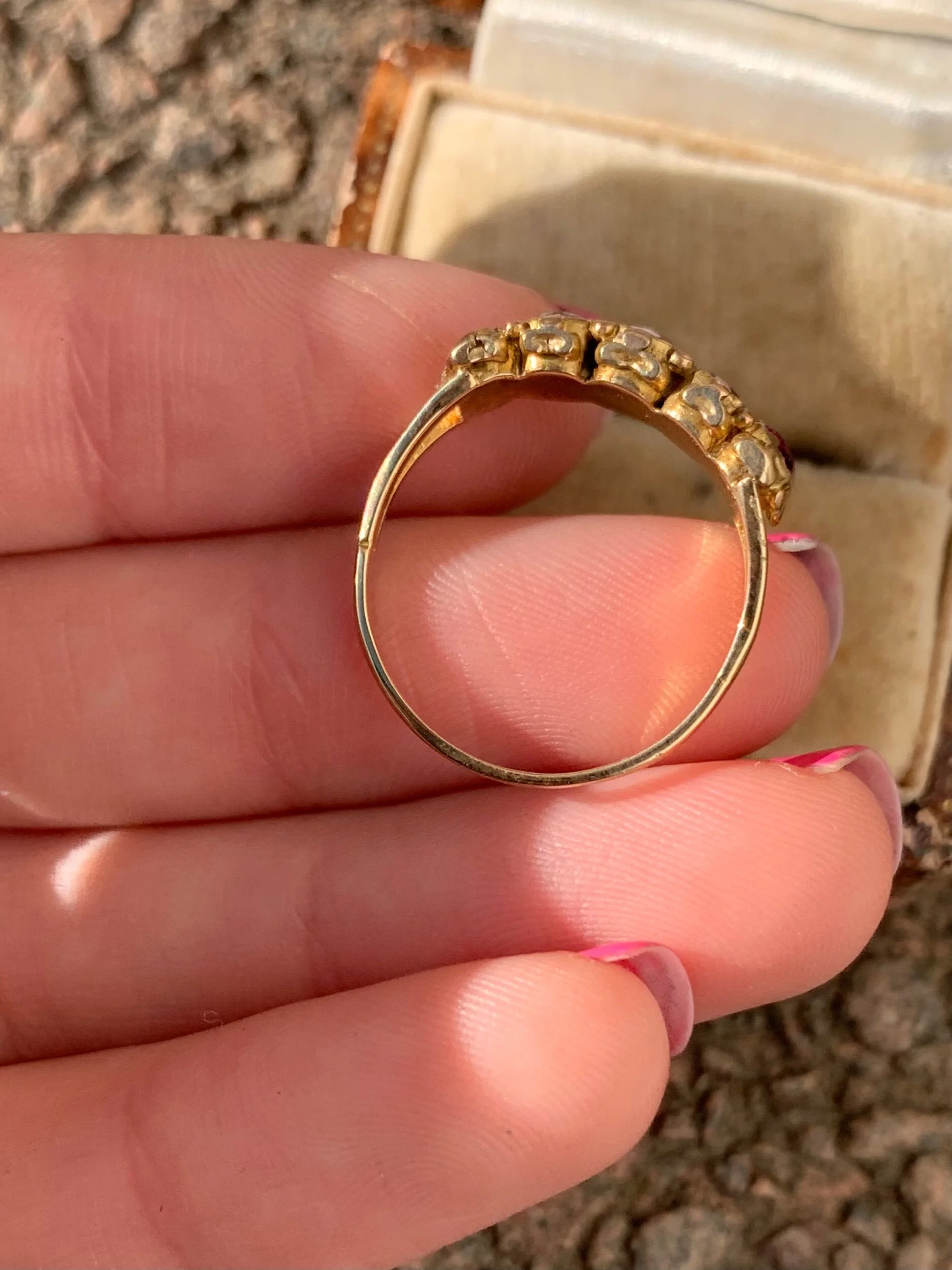 20DD8EF7-4348-4768-902F-92558E26FBDD