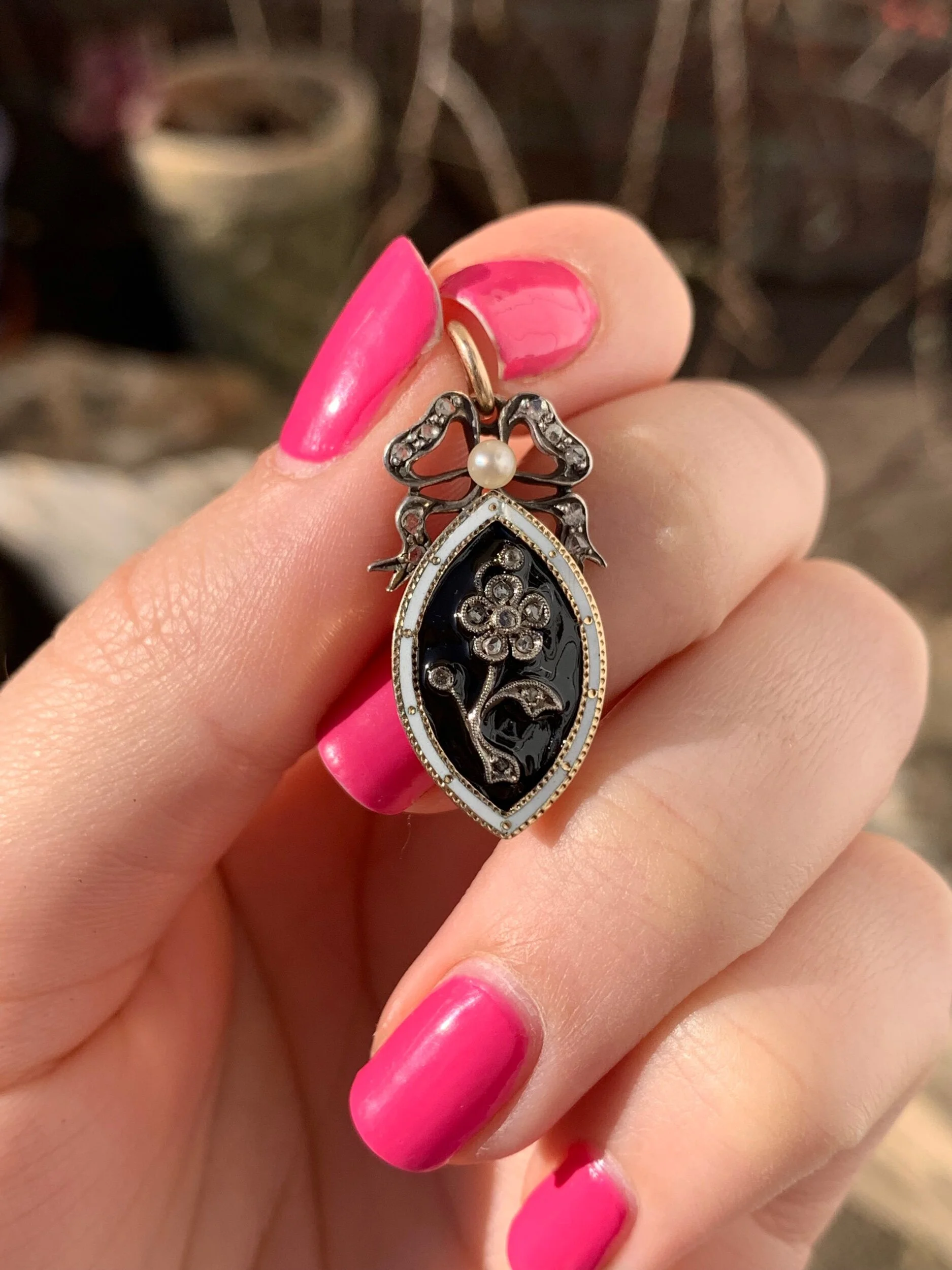 C23632CA-CD9C-410A-90ED-7E365223E9AA