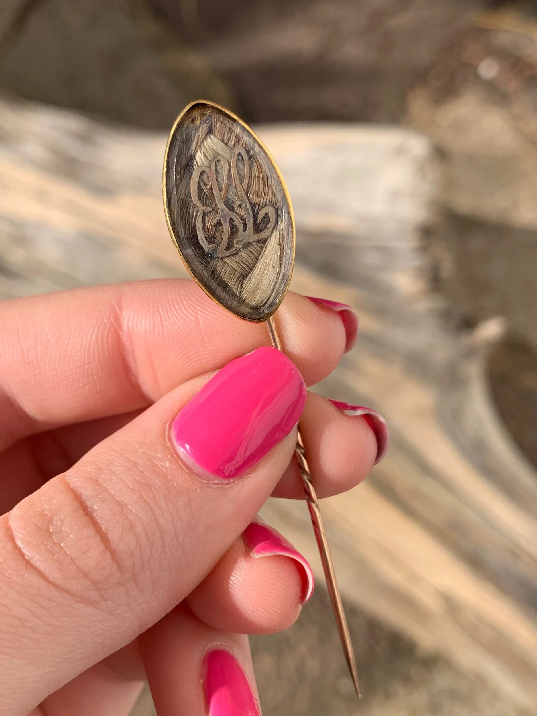 0C9F6326-1D08-4F7F-81E0-7C6DAEB9DF2E