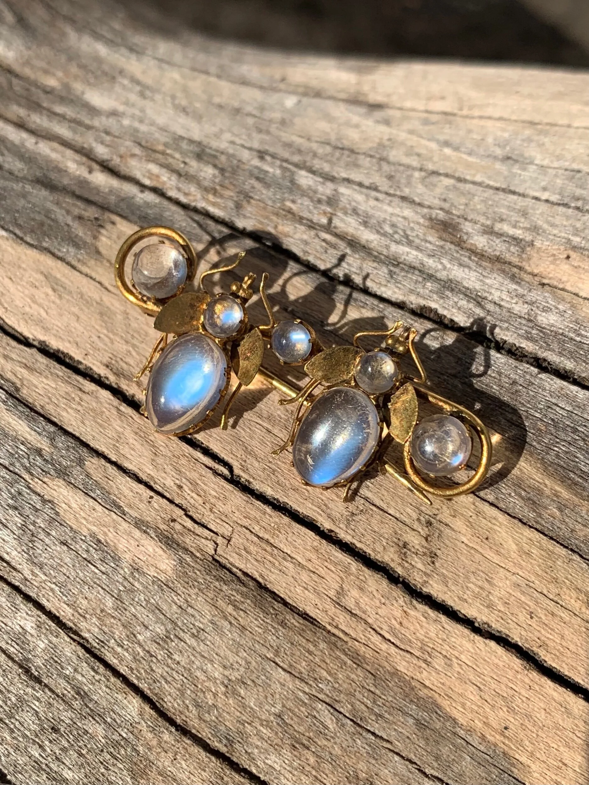 98001C5C-7717-40F5-8685-B02C1FEF0243