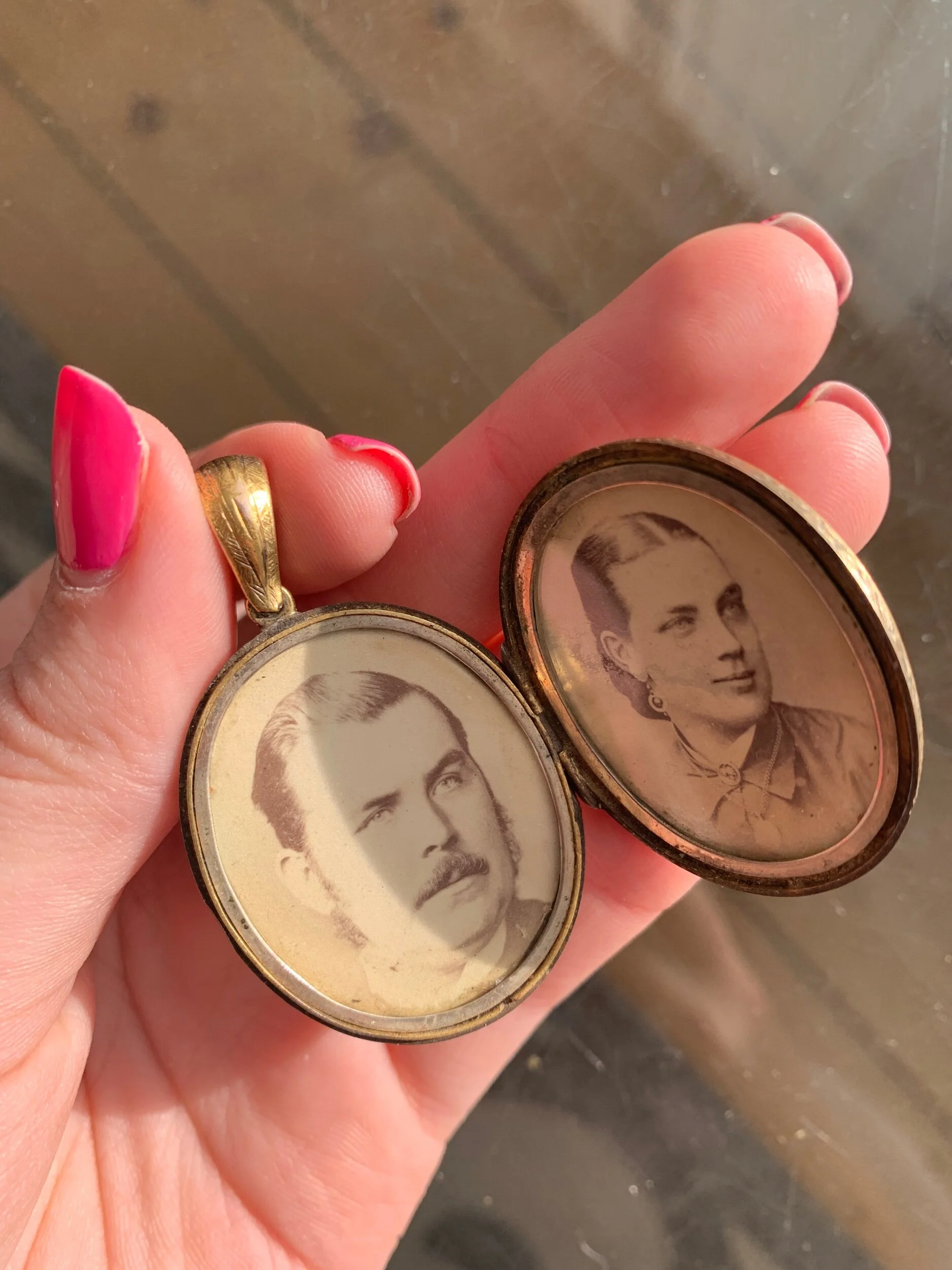 96548B8A-8FAC-42FE-B8FD-1BAE99ABB8BA