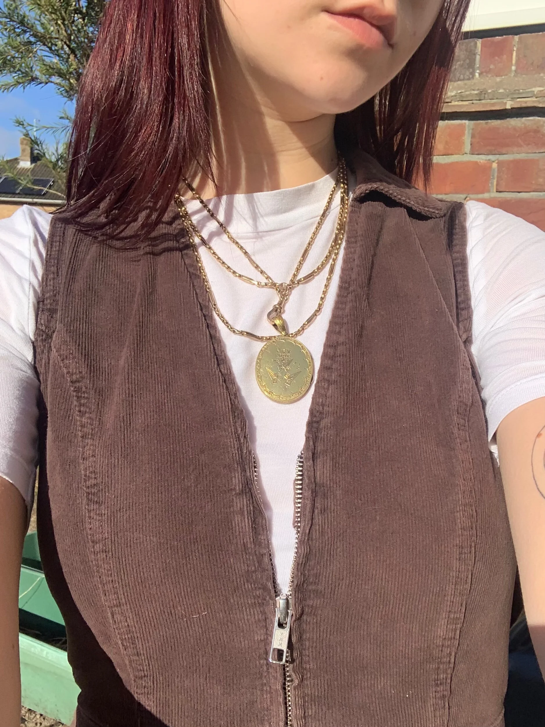 4EA6DFE5-7000-414D-BFEF-3B0584F7C854