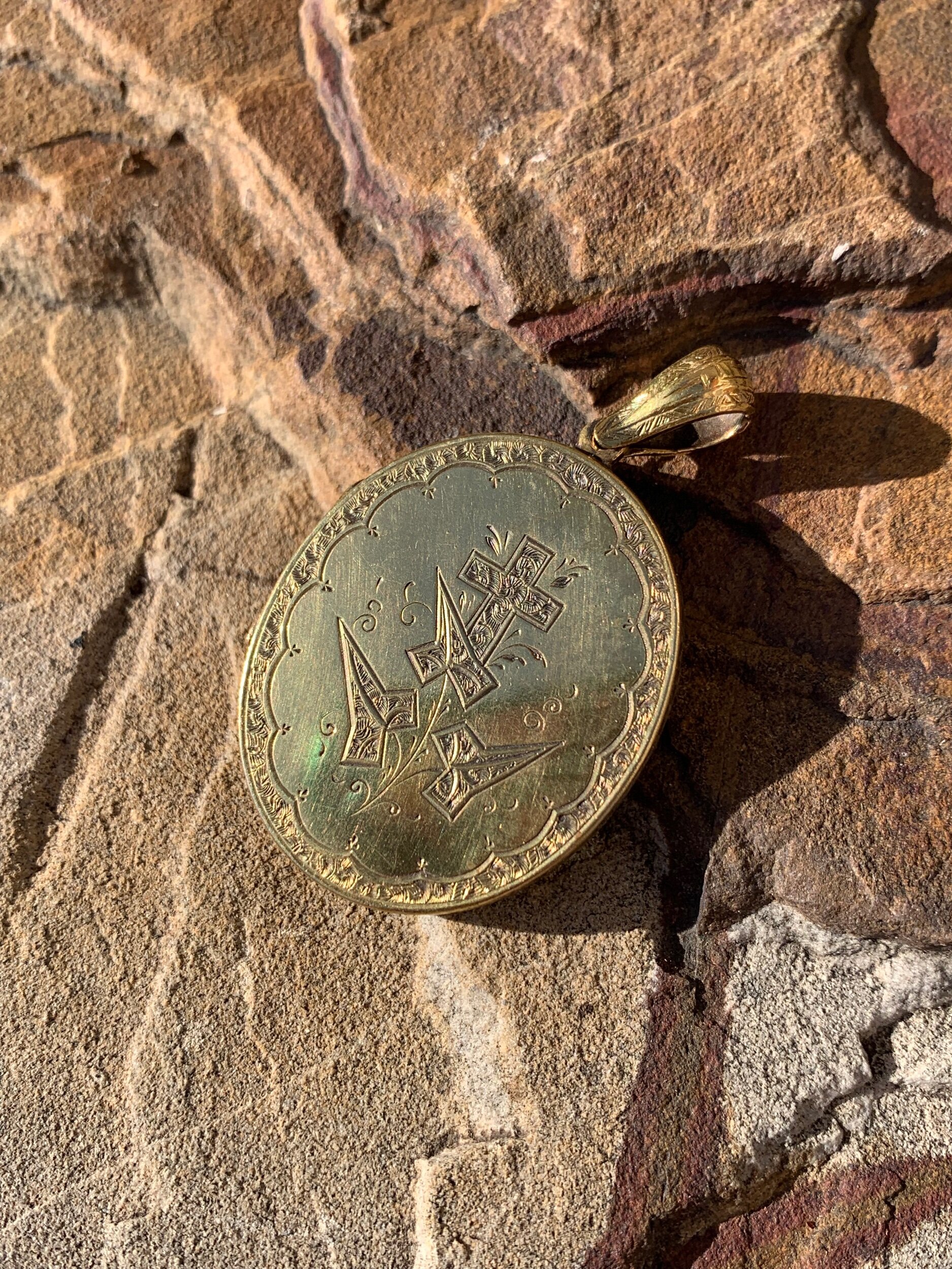 BC4232ED-1E04-4484-8FAF-9377DECFE32E