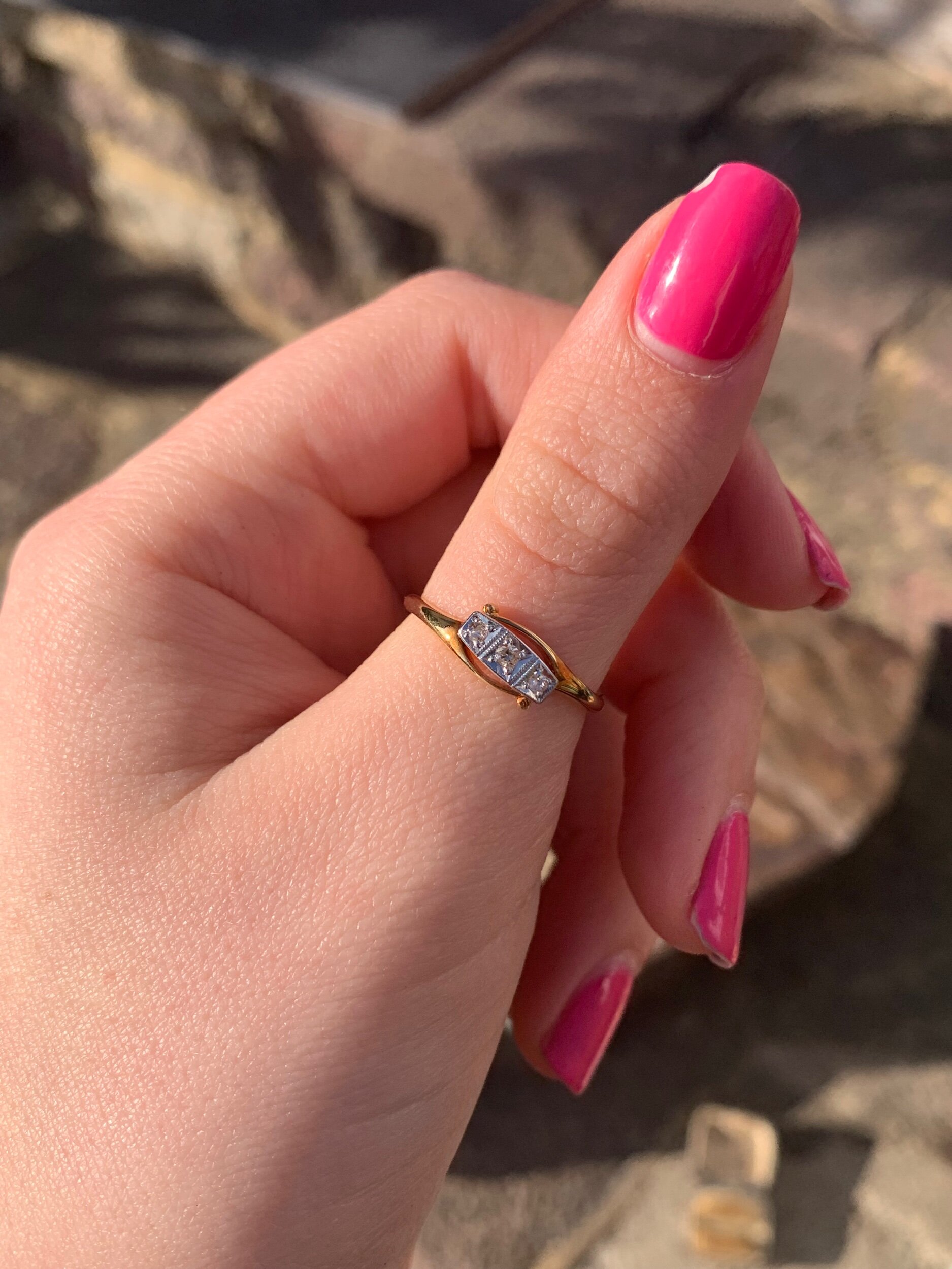 010F0A53-B131-488F-83E6-D25E1A3FB275