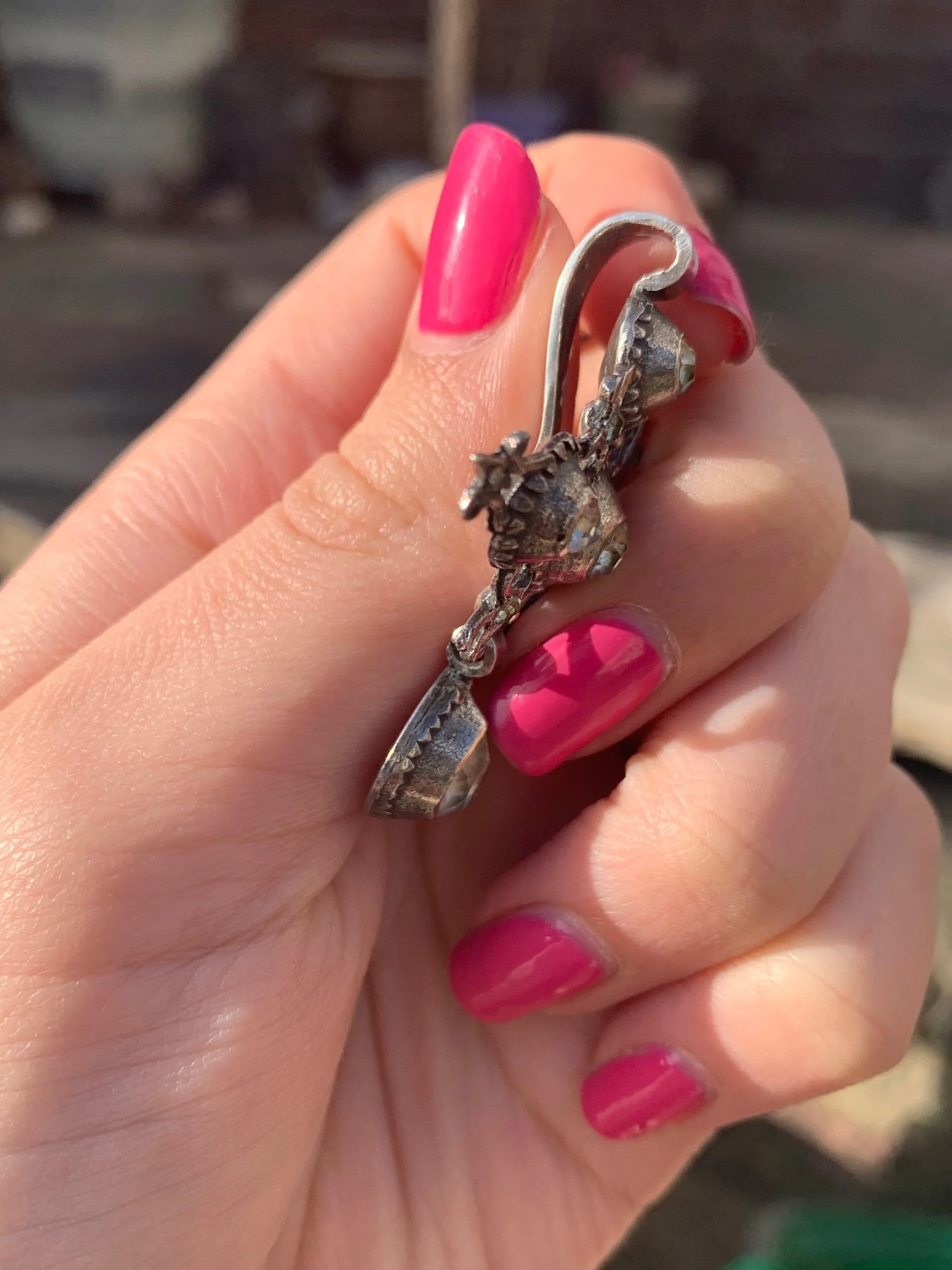 E3B55DEA-738D-4B7A-98CC-CF887EDEB51F