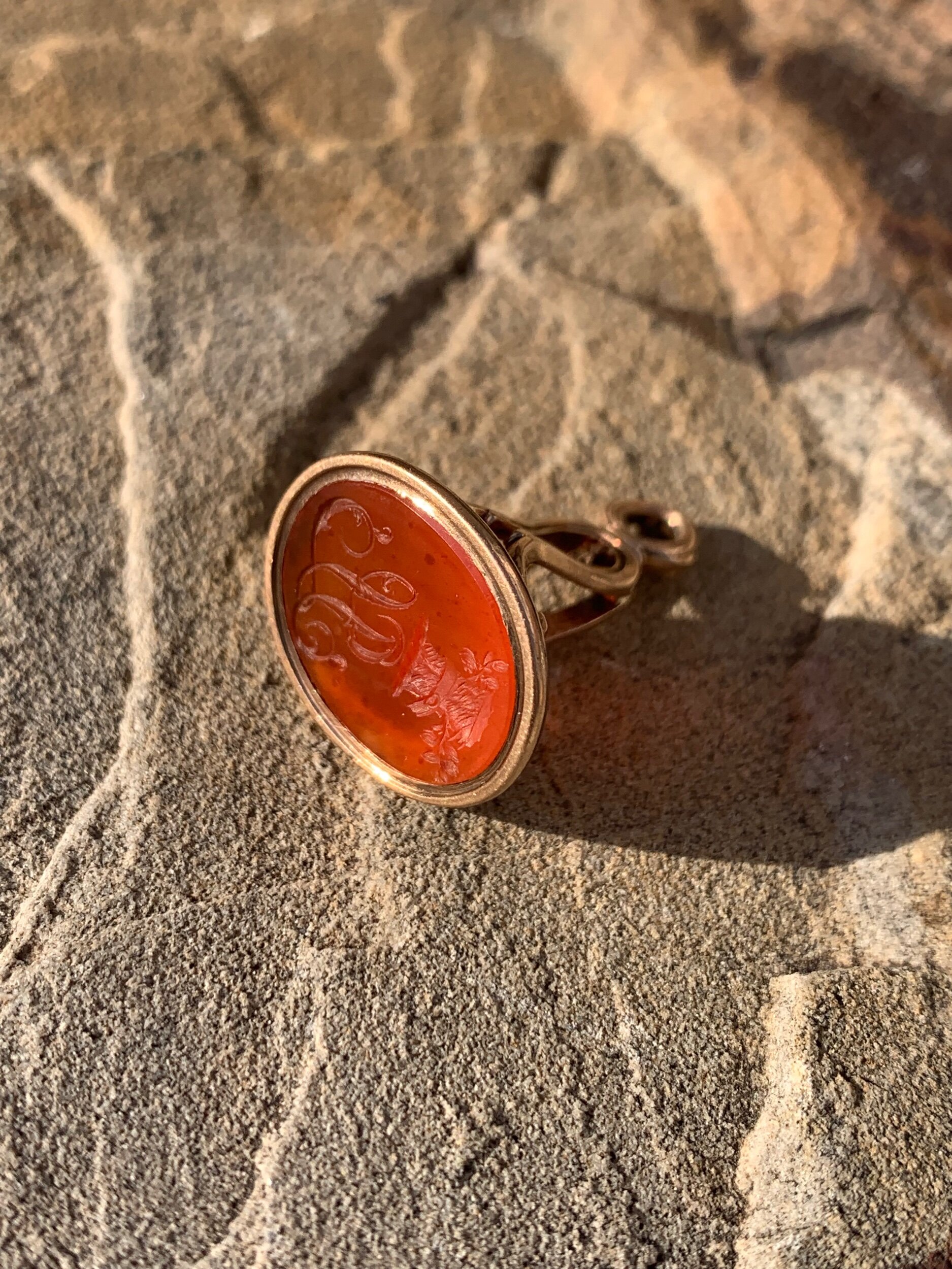 35C977CF-C45E-406E-81B8-E074C6986492