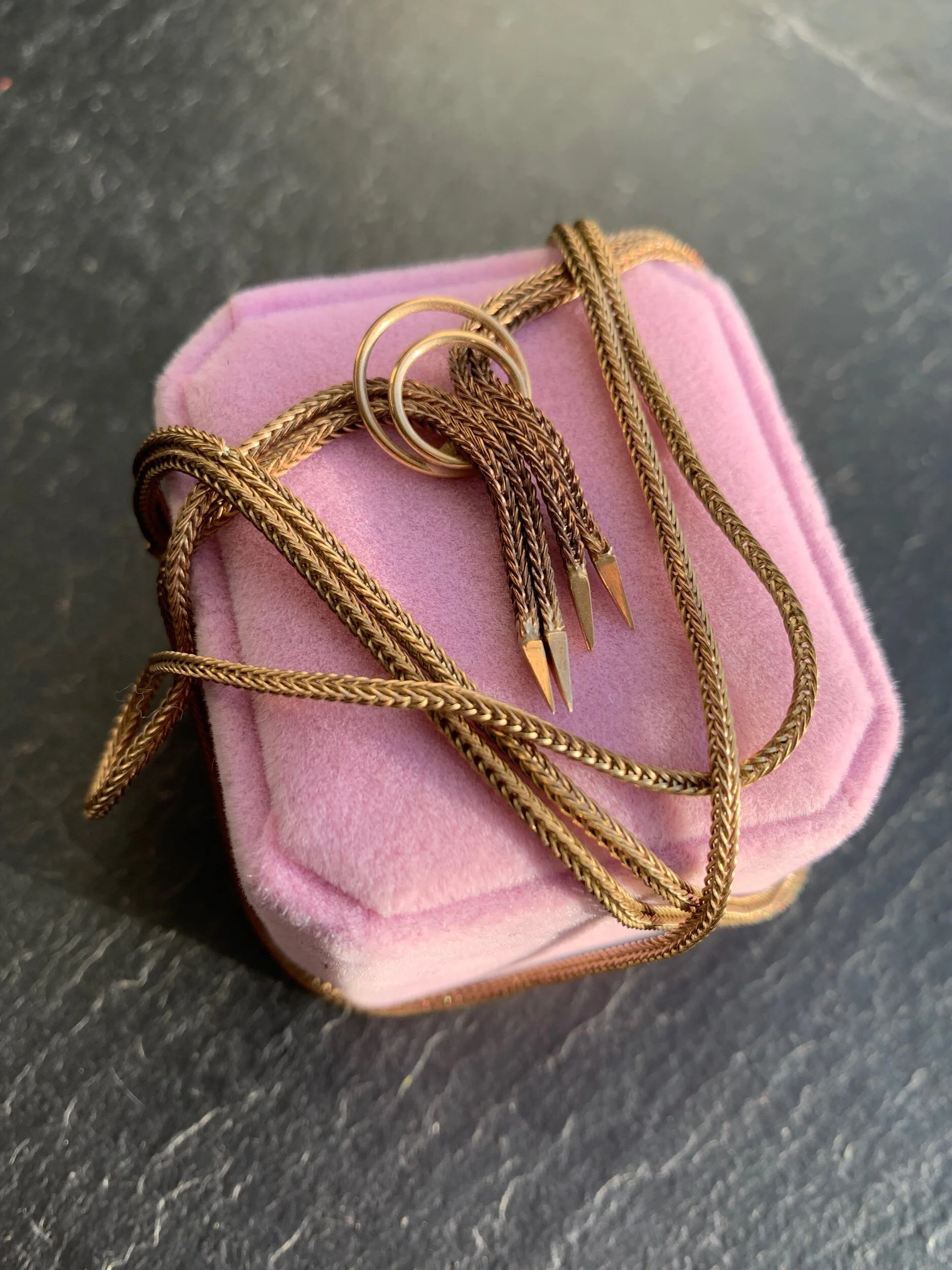 CCF2DC37-D6DC-4737-BFA5-C8F4A130FFA8