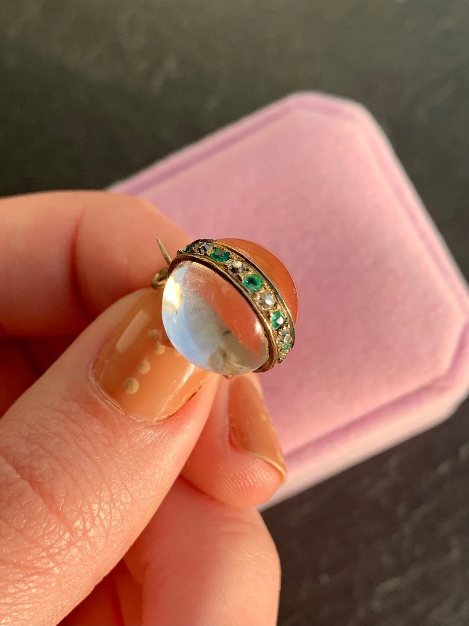 9110C449-BA9B-4447-8996-913832434879