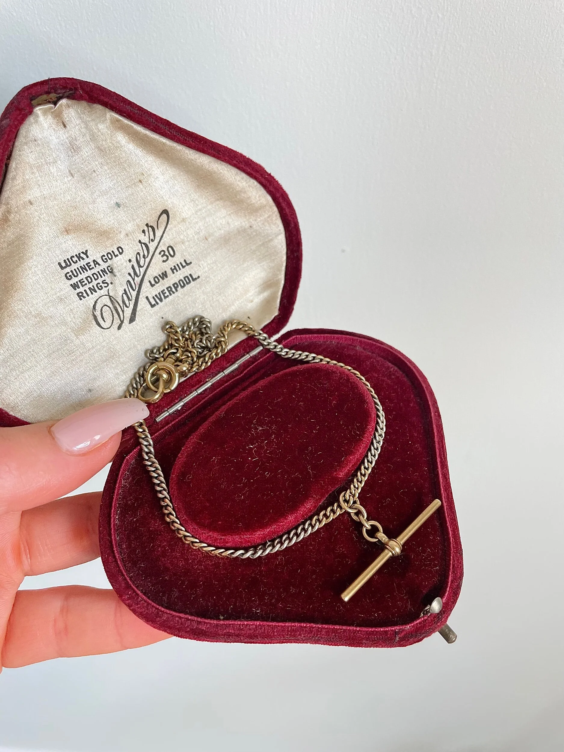 16F579E3-948E-4812-8666-E531D5564269