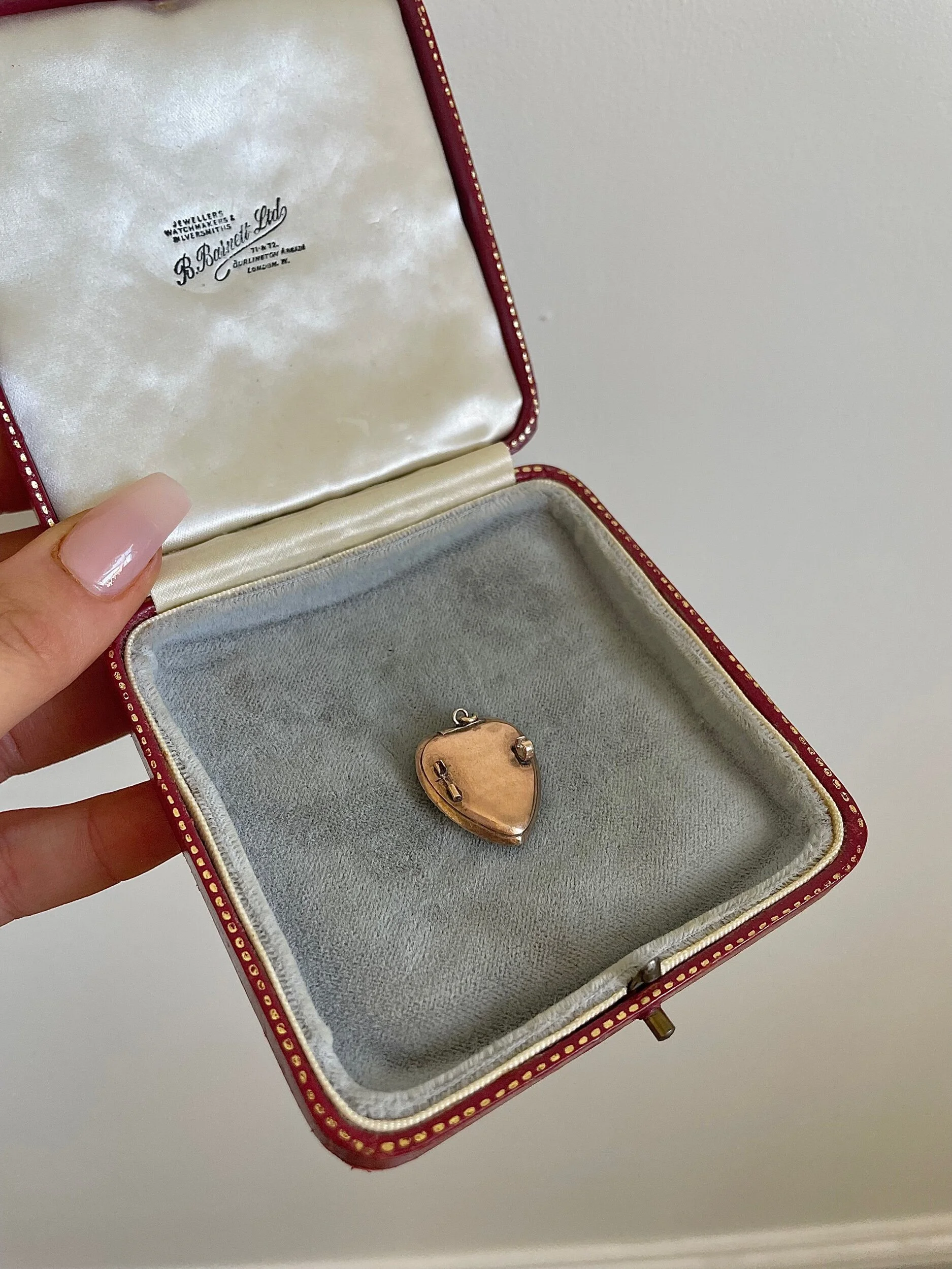 A6EEF81E-DDDA-4B09-92D3-AB947F665EA7