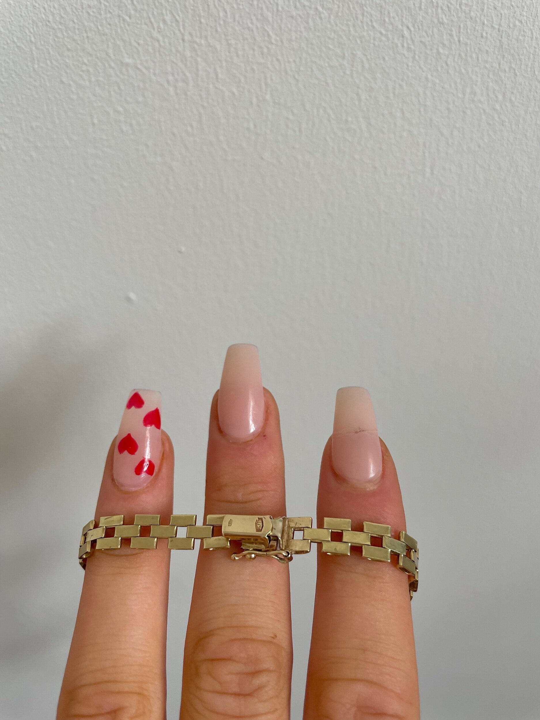 A8C9267C-922C-4AB0-8613-BB19A98A810E