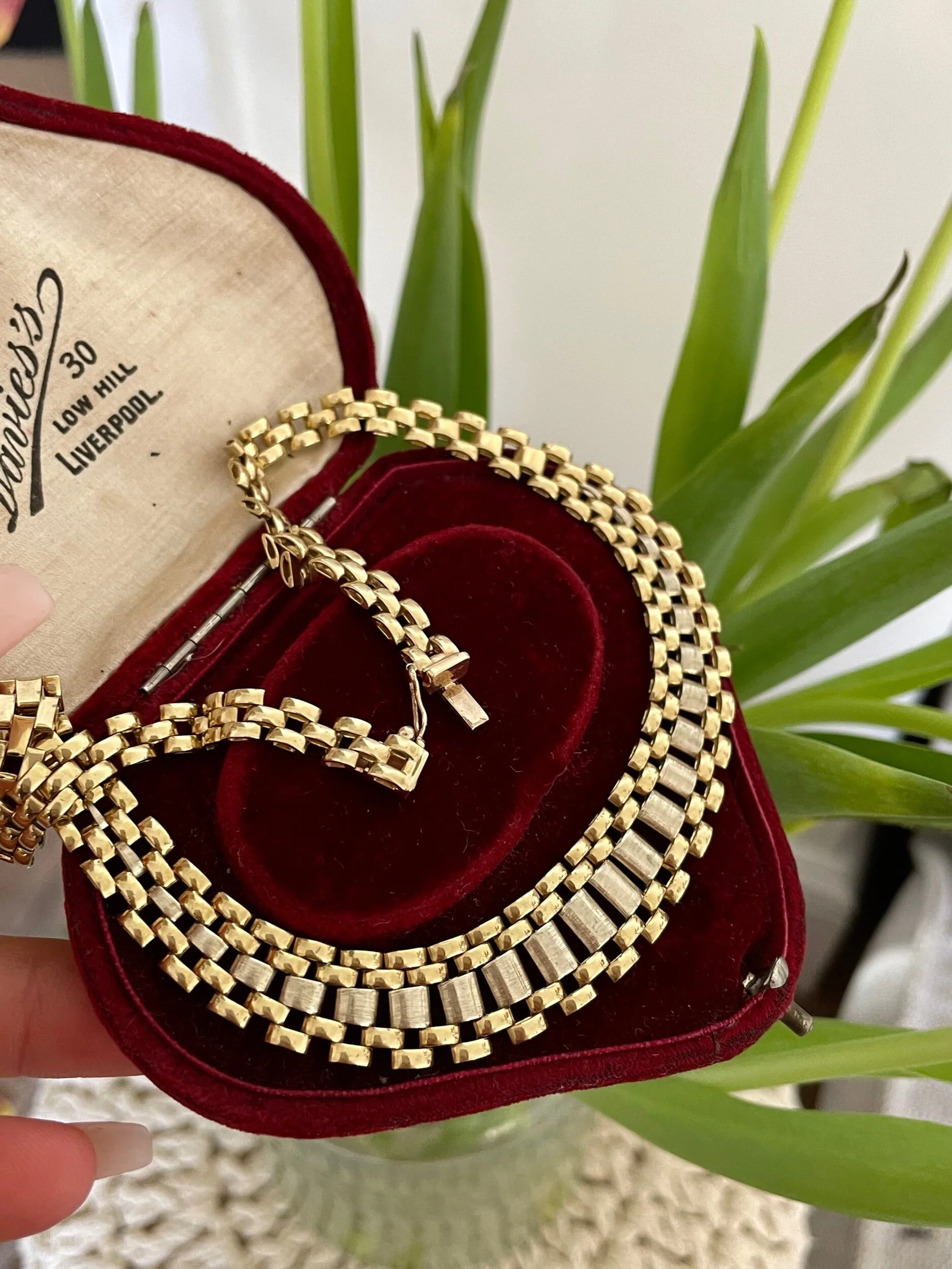 8C7EBDC2-6748-461F-A4F7-2079A5B0BDD5