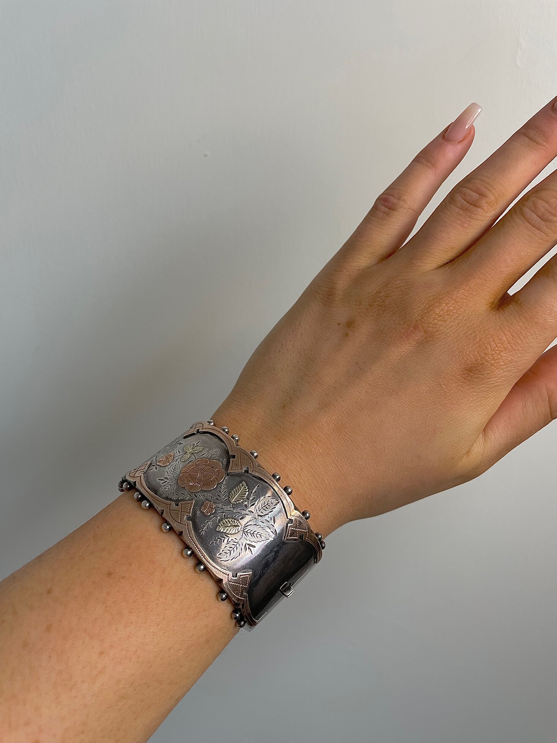 9FB38A28-8A27-4DCB-B91D-4745A4C6872C