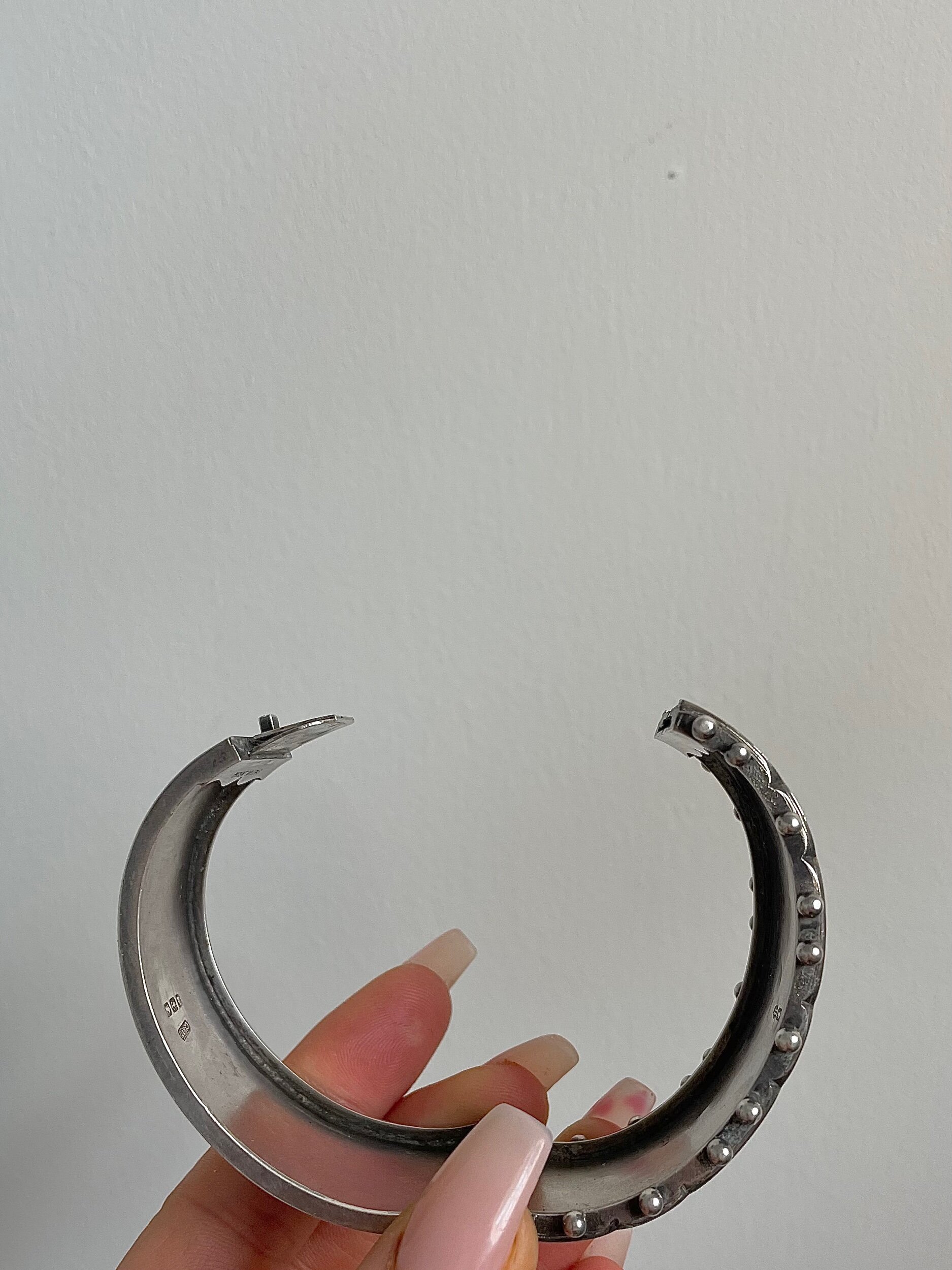 AB3DCC61-5324-4432-8296-E07D95A72275