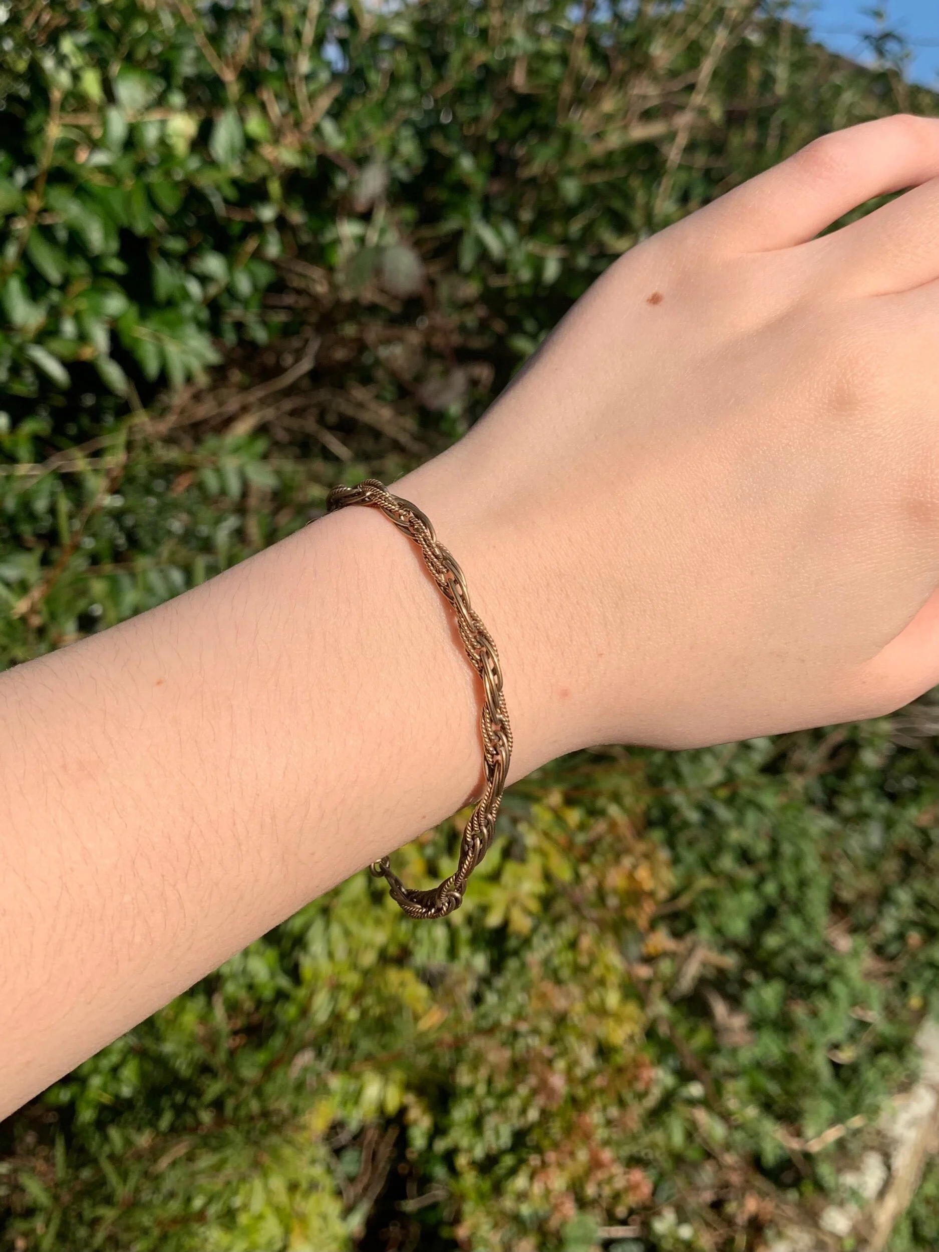 44AD1575-1B3B-4D95-96E1-E10B18D7D069