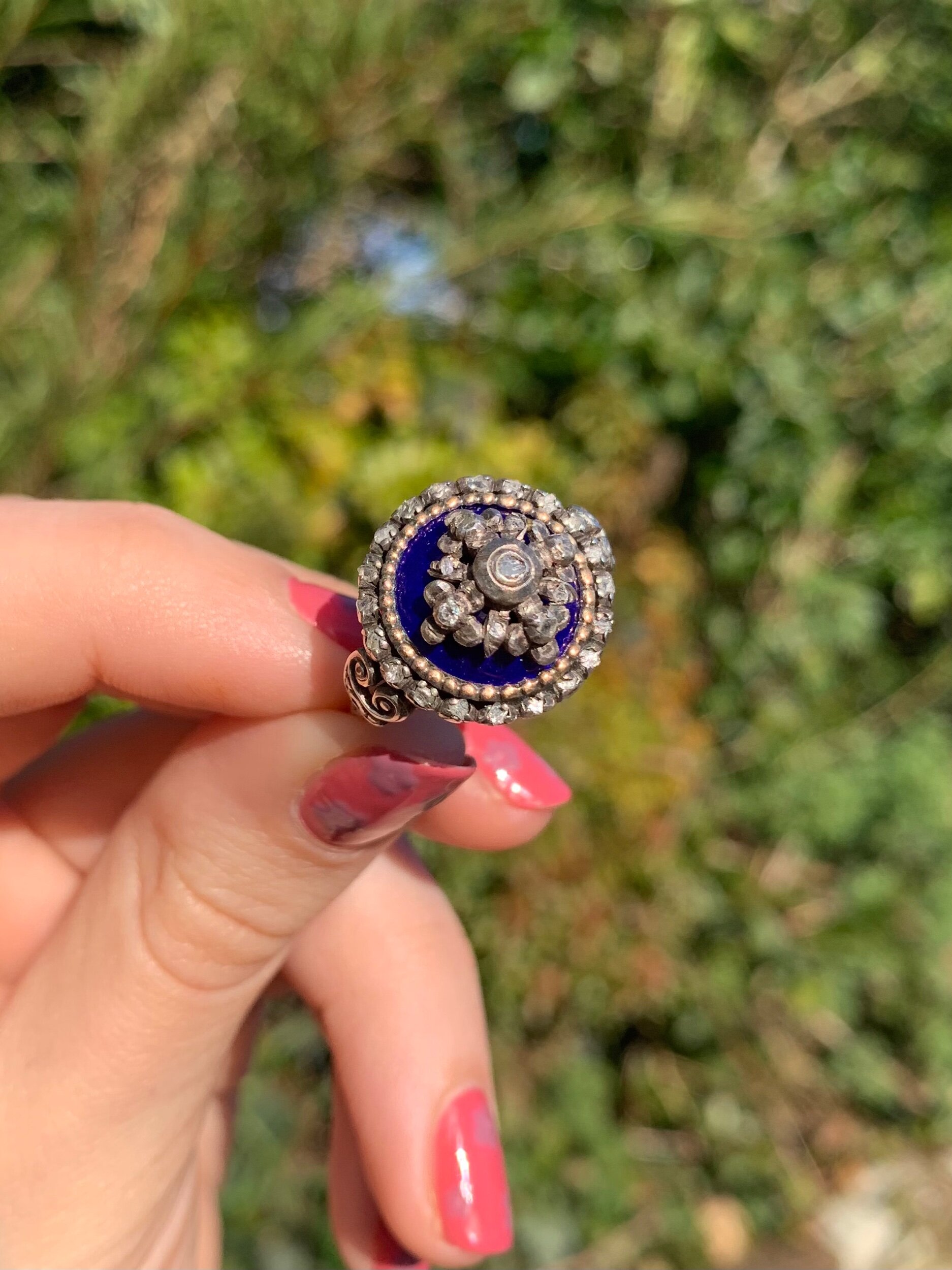 2ECA0D8F-852A-41B9-8A43-C06E49DCD3B8