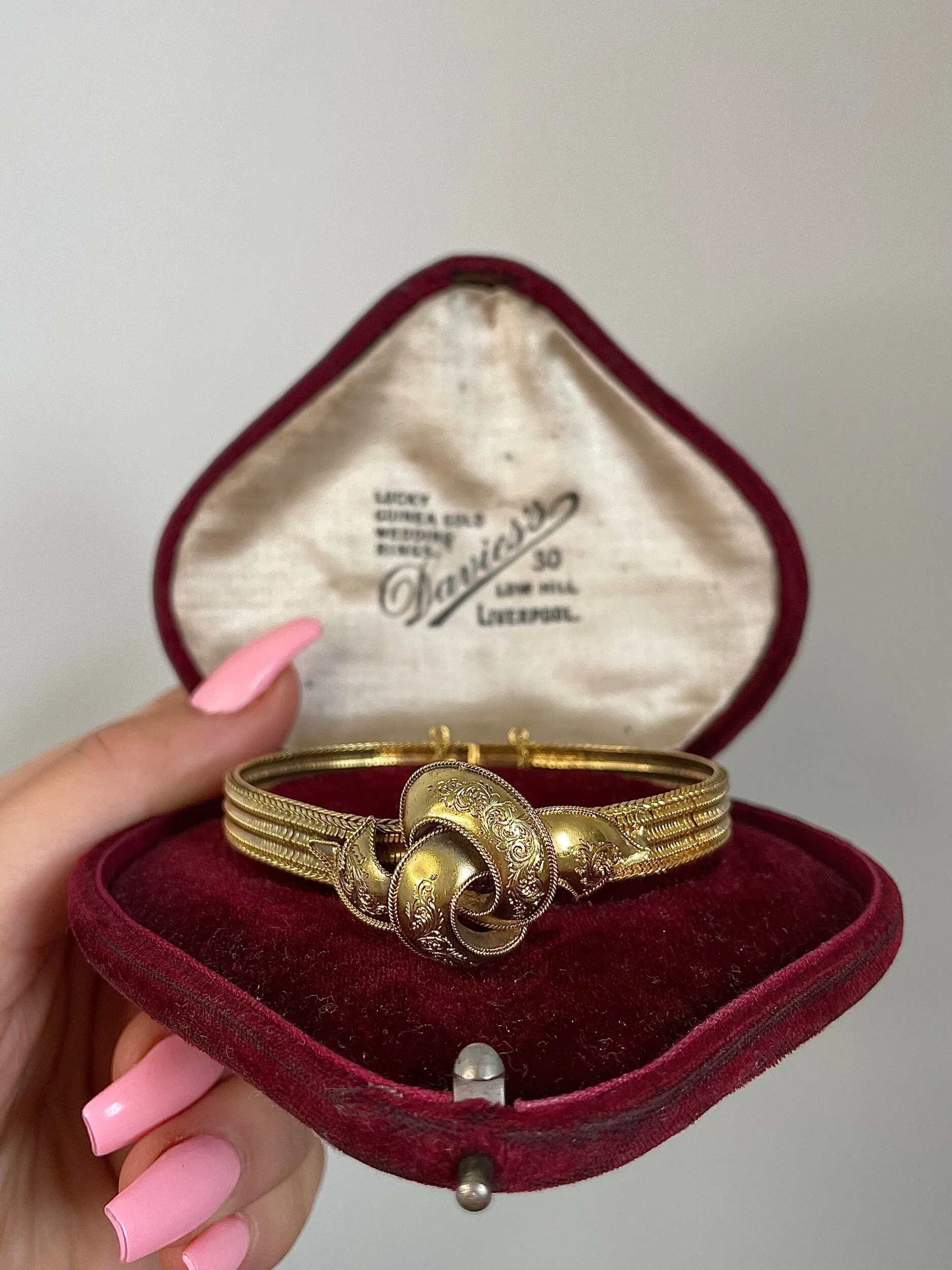 C8E58E1C-A99C-4375-9E47-839217F4872F