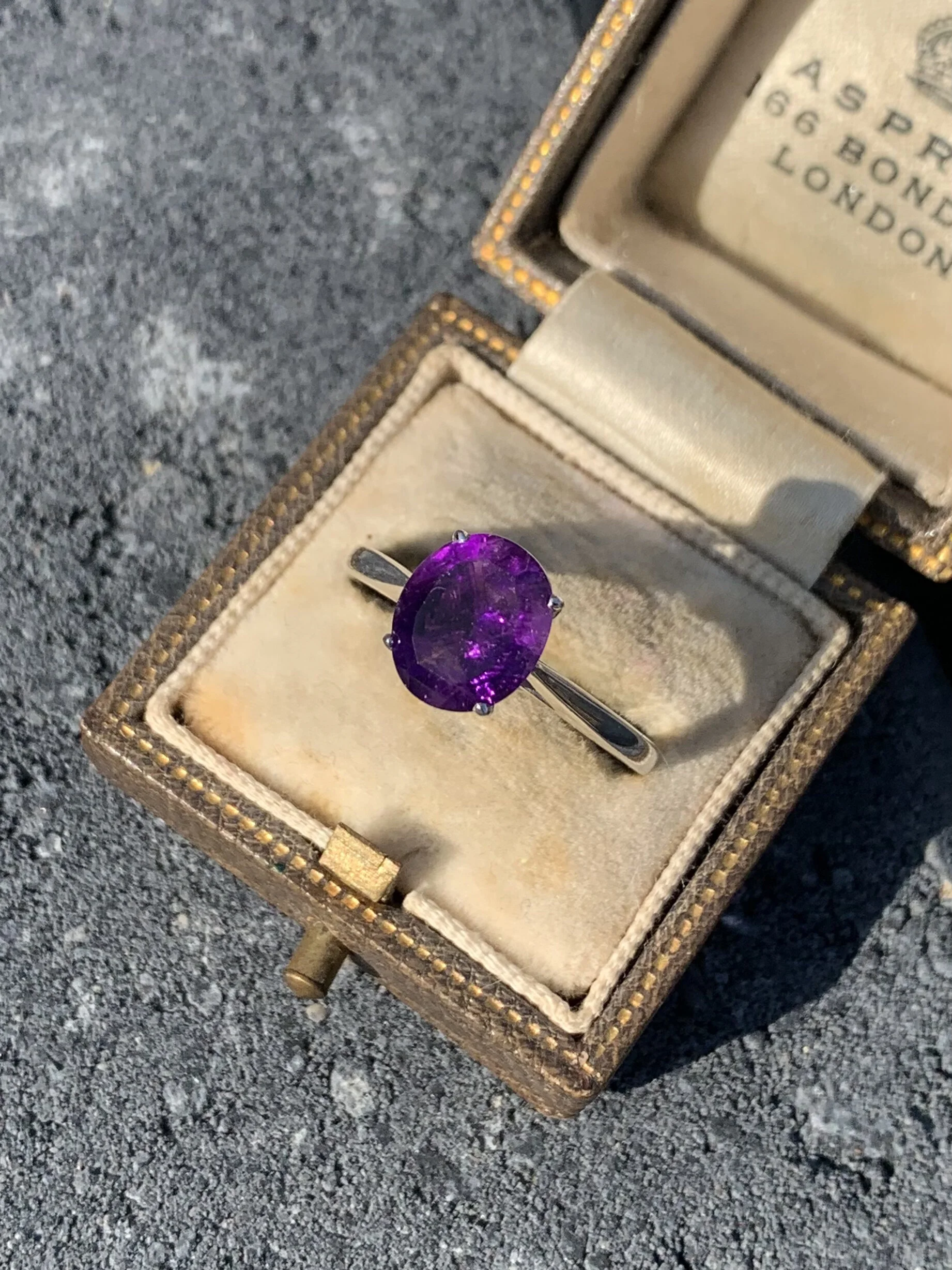 2DDBCD84-1430-4B9E-9E95-1BFF2093190F