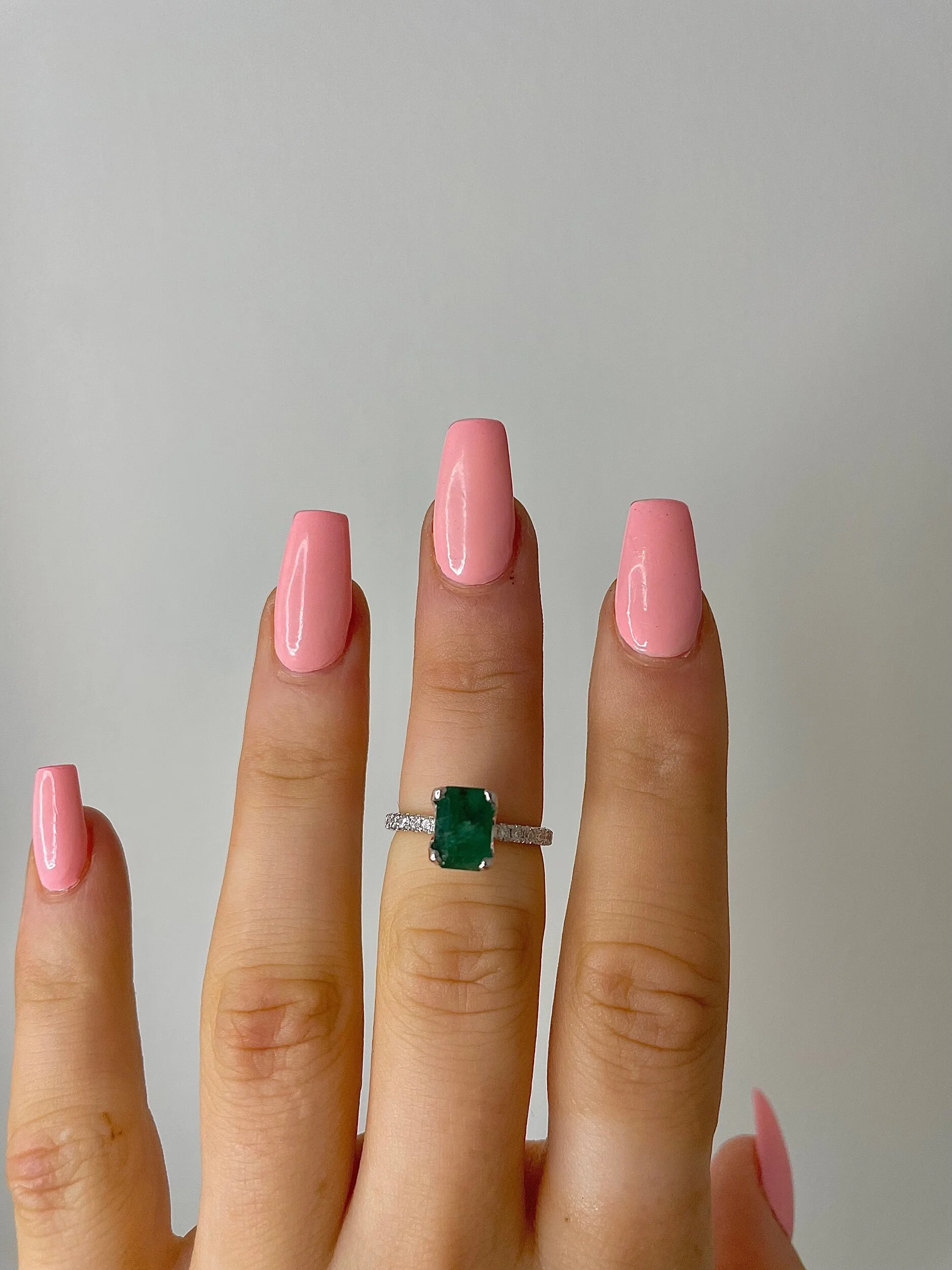 7B405D28-1E38-4755-93FF-A3D9B69EA7E3