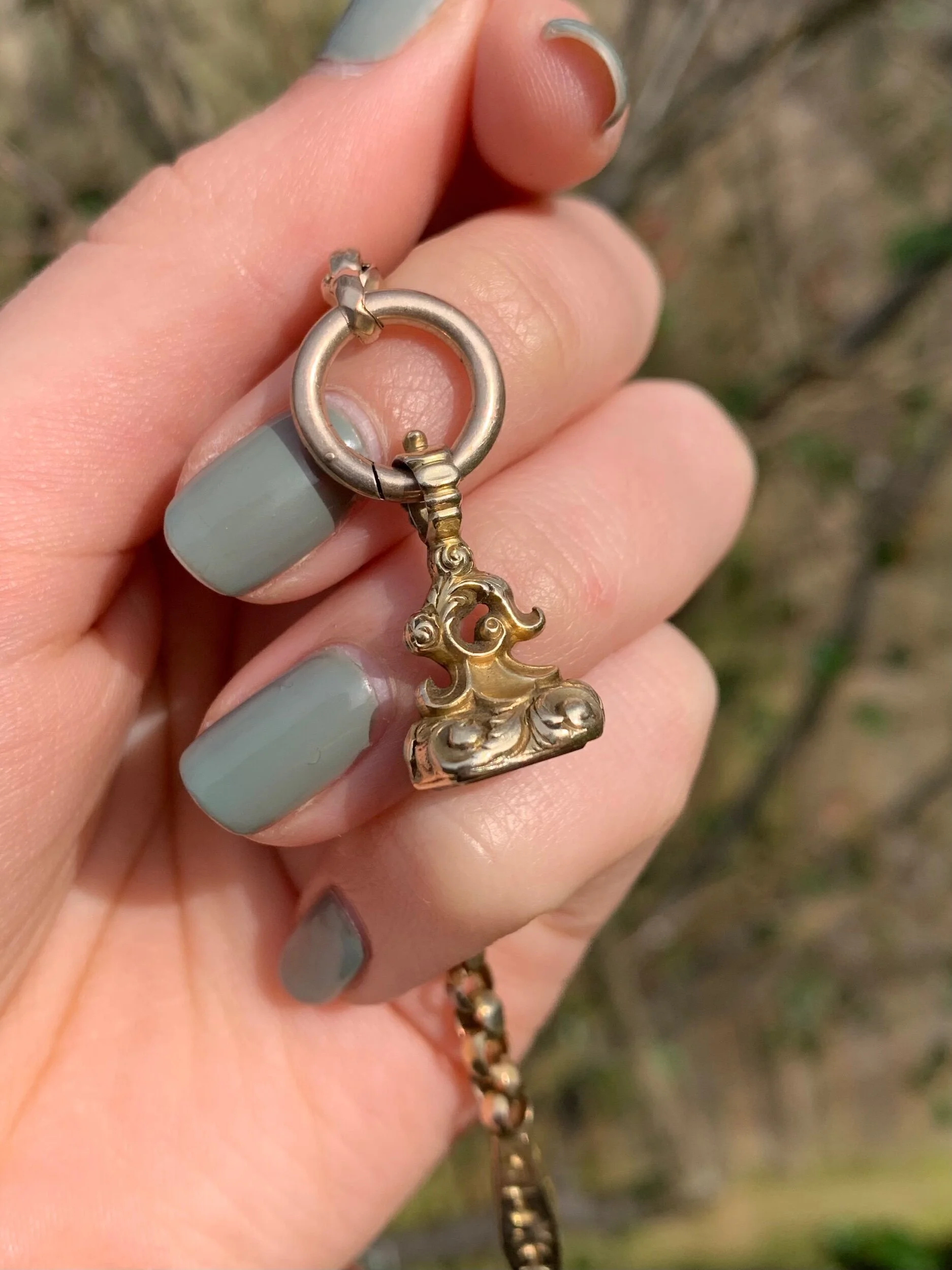 58F38918-6B7E-4818-ABB5-21FA1C55314D