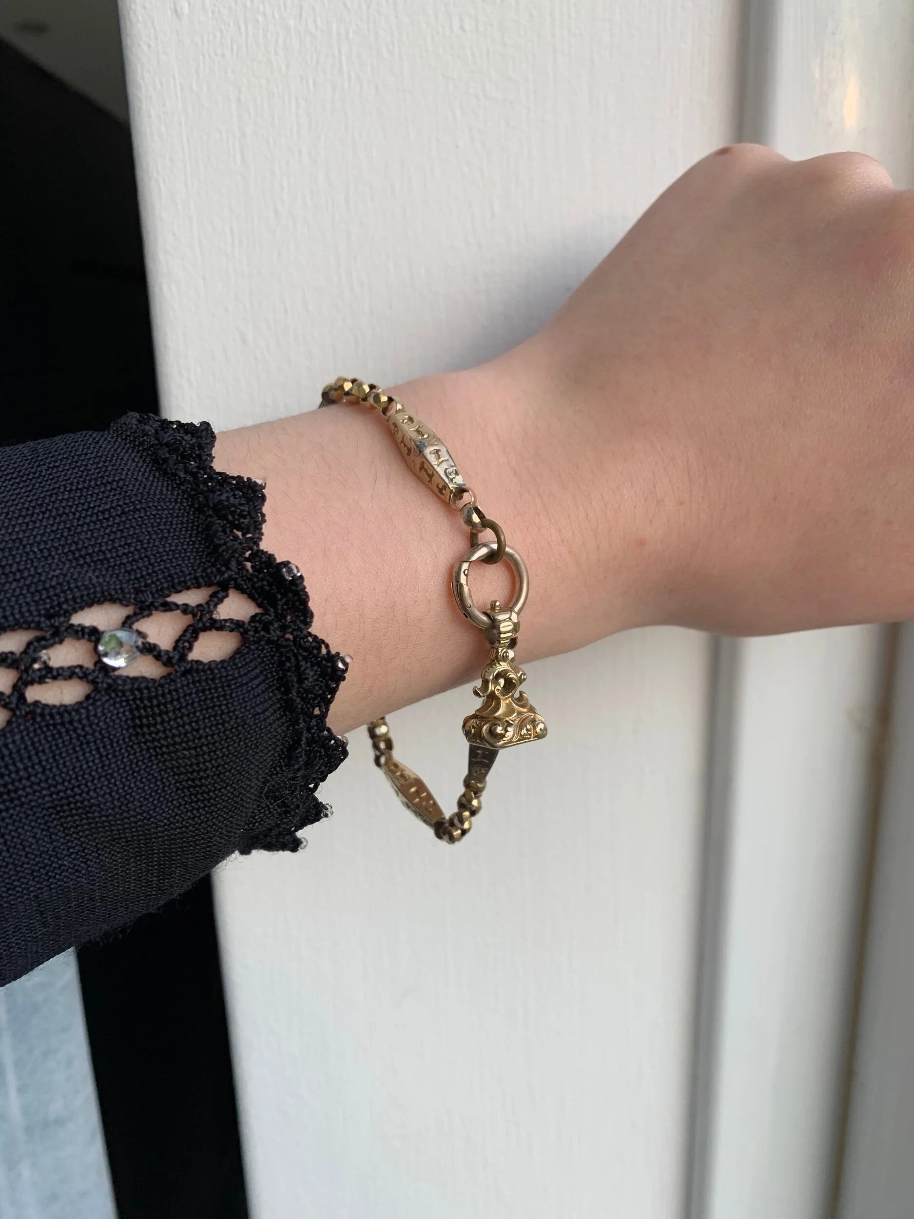 31DCCDED-B6FB-4EBD-A4C1-EEE69FB73C1F