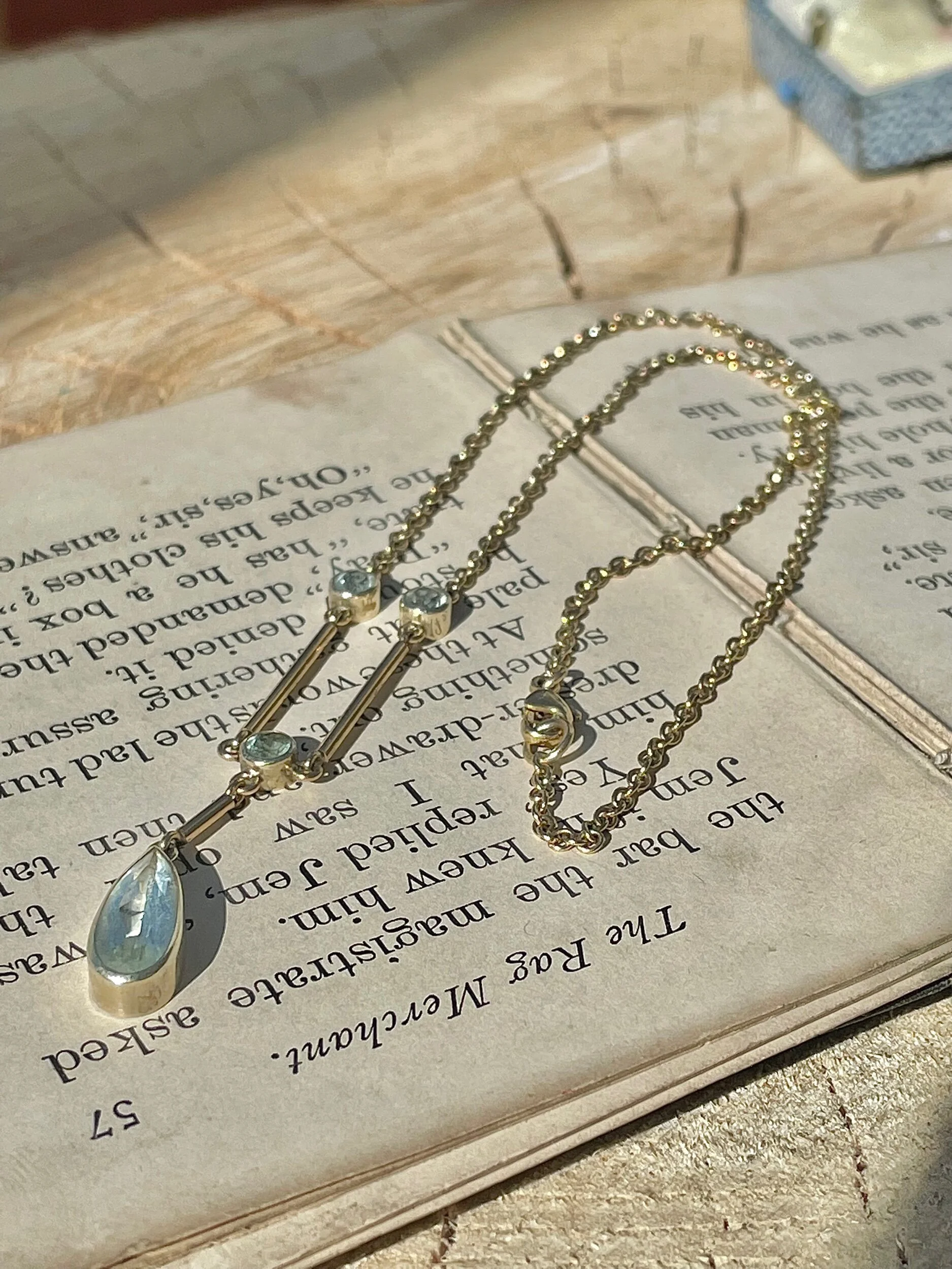 CDE0C95D-324B-4869-8281-EE2E2B7651E1