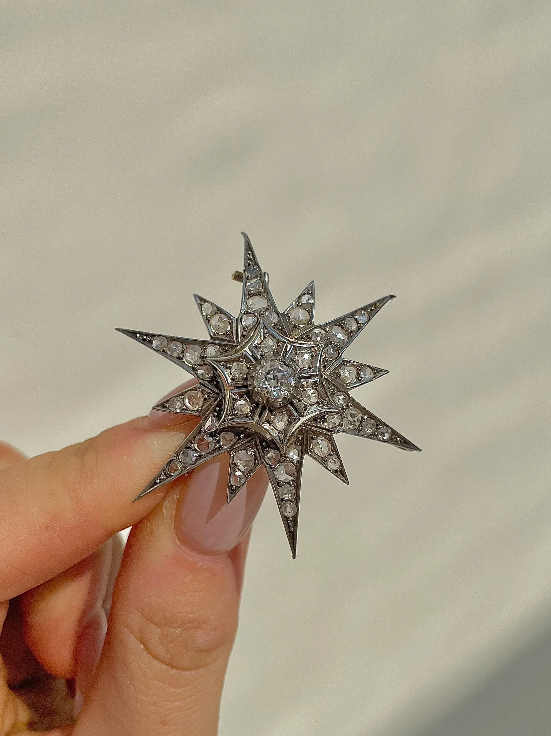 7373F94D-0A94-4219-809E-38B4986CF4A2