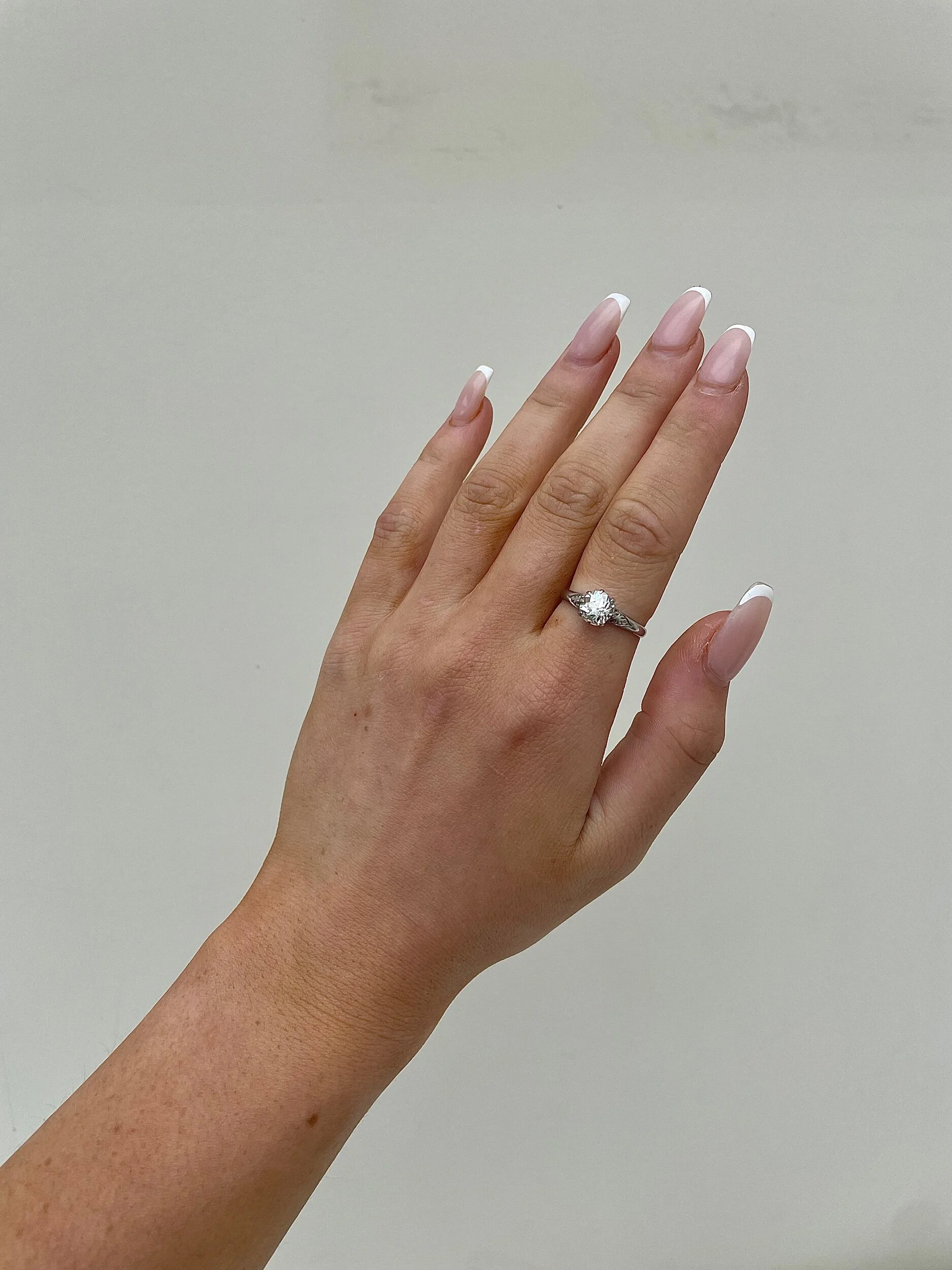 09B6987E-DE84-4712-A5D3-875ACA182211