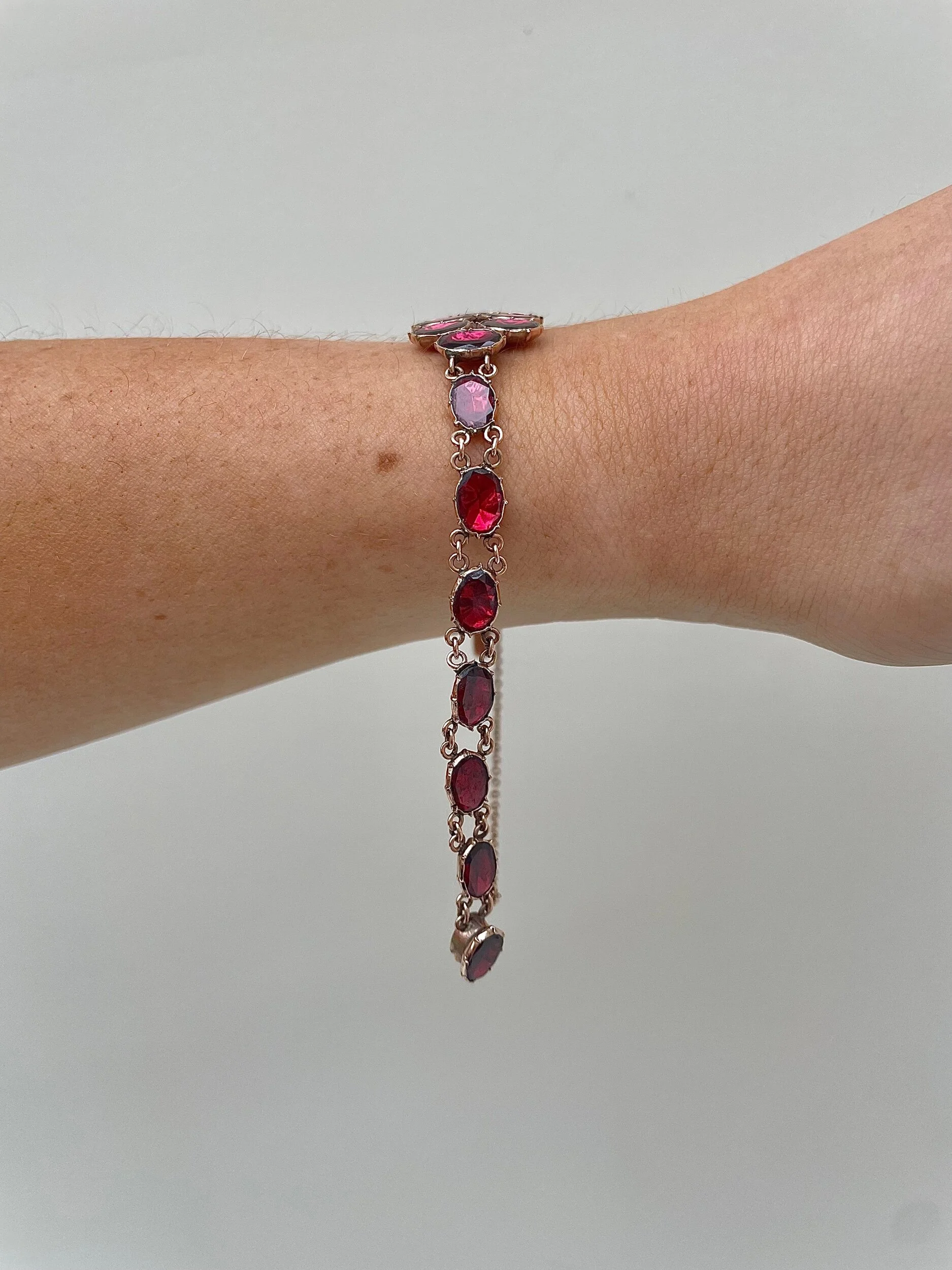 0A285E1E-8A81-47D0-A0DD-7D85AFAD1C1F