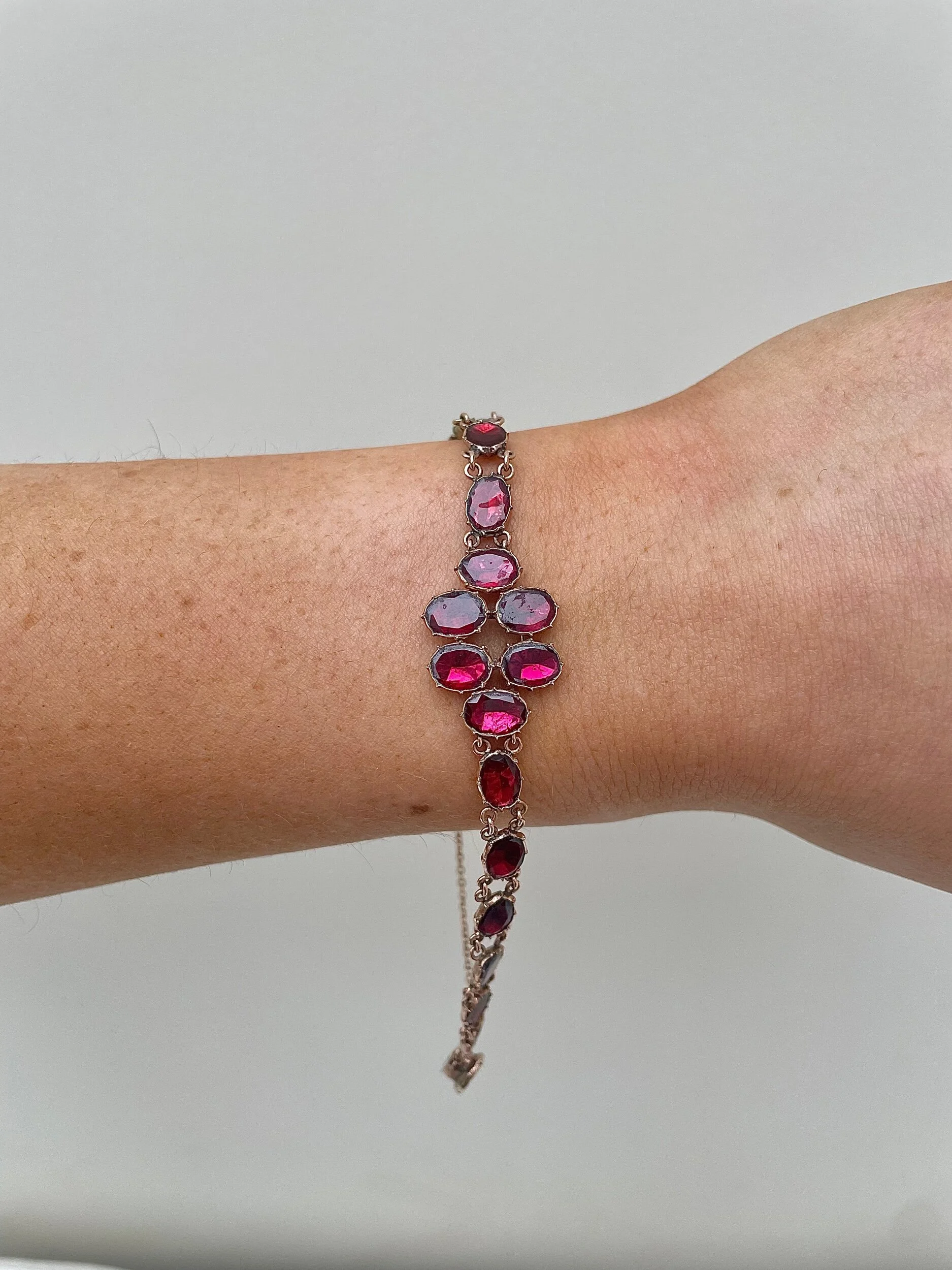 DB29AF8E-A727-4E6C-9B5C-5BB49AB73136