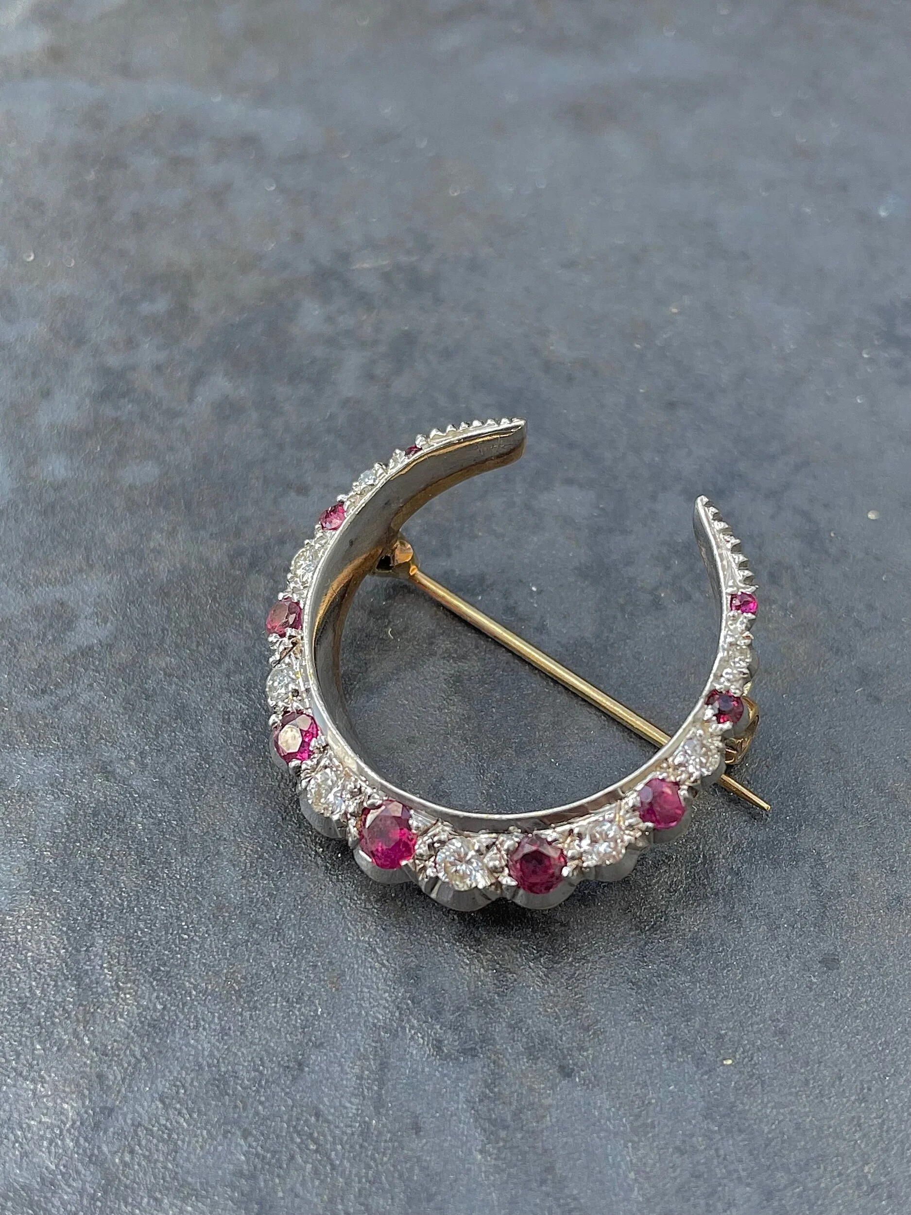 984A4D62-618B-40EE-BAEE-66D56DEE663B