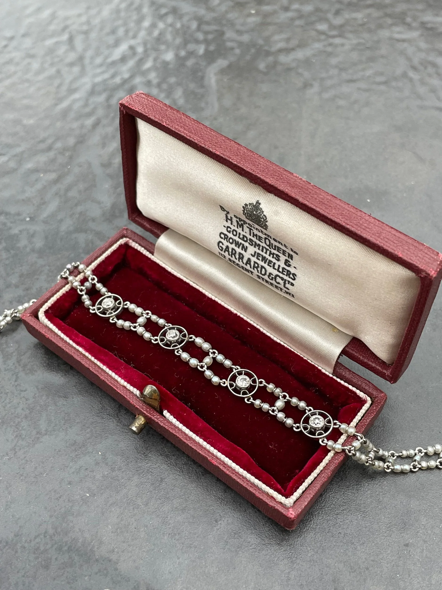 E25B0F07-DB21-47A2-A69A-2779650DDB8E