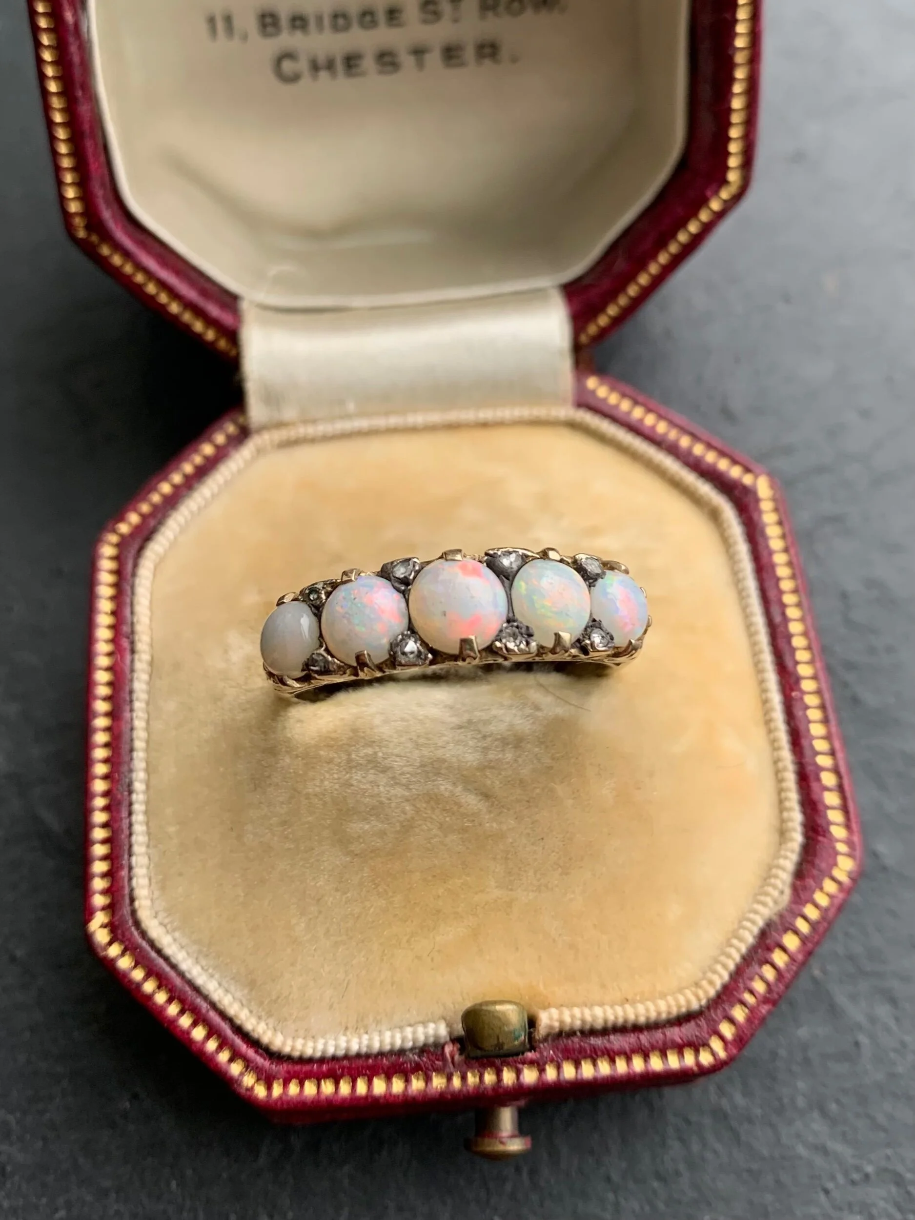 7C87485C-4A43-44DE-B707-9CEB0F709D0B