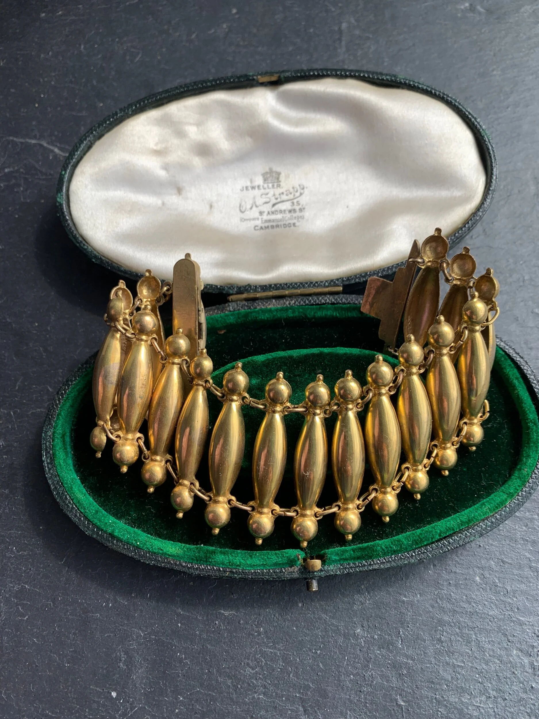 99976C0D-4F3B-441C-839C-35D8CA5D7859