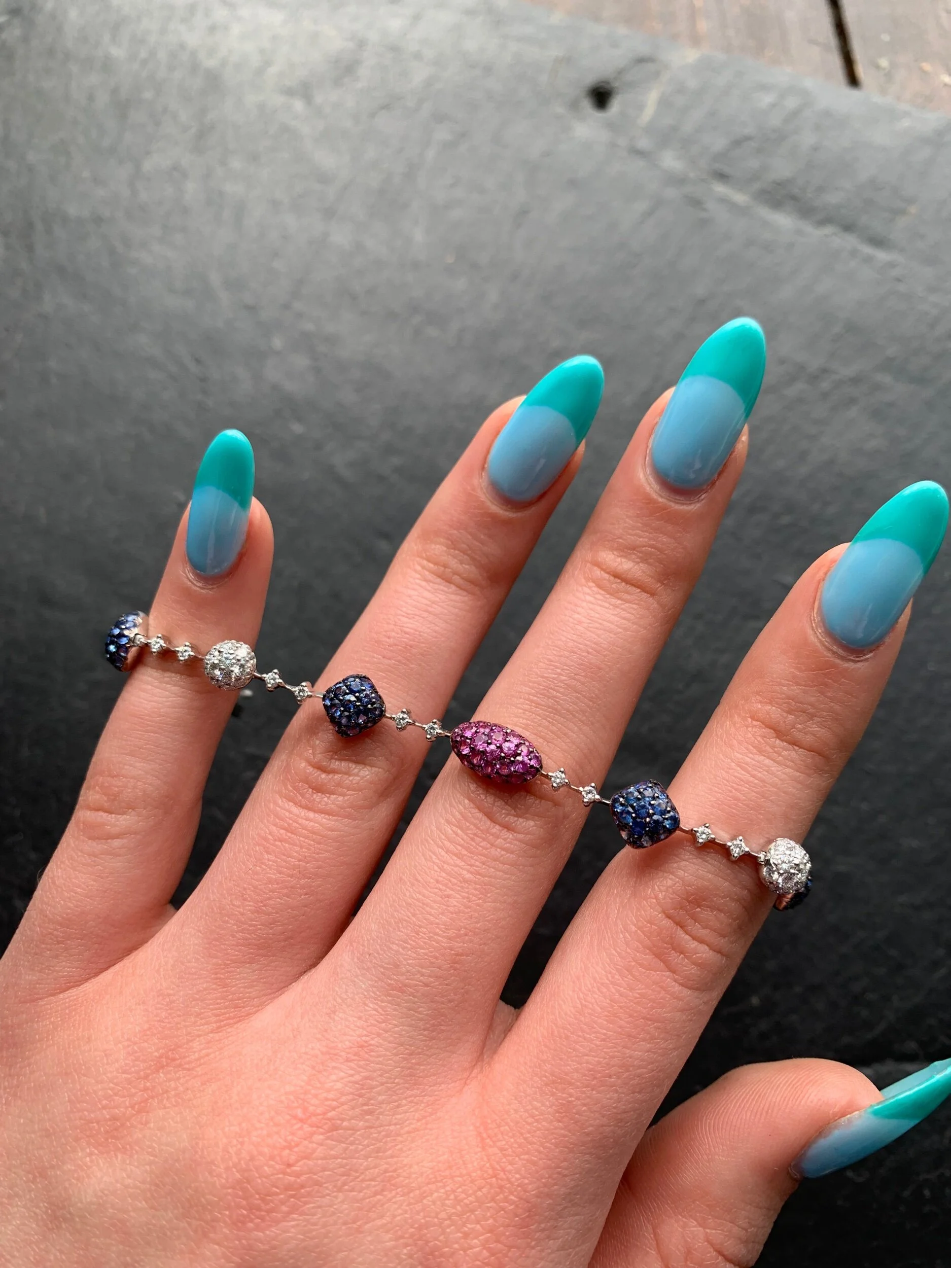 8DDD717F-C3B3-4F8F-A659-D0C962B6ADD2