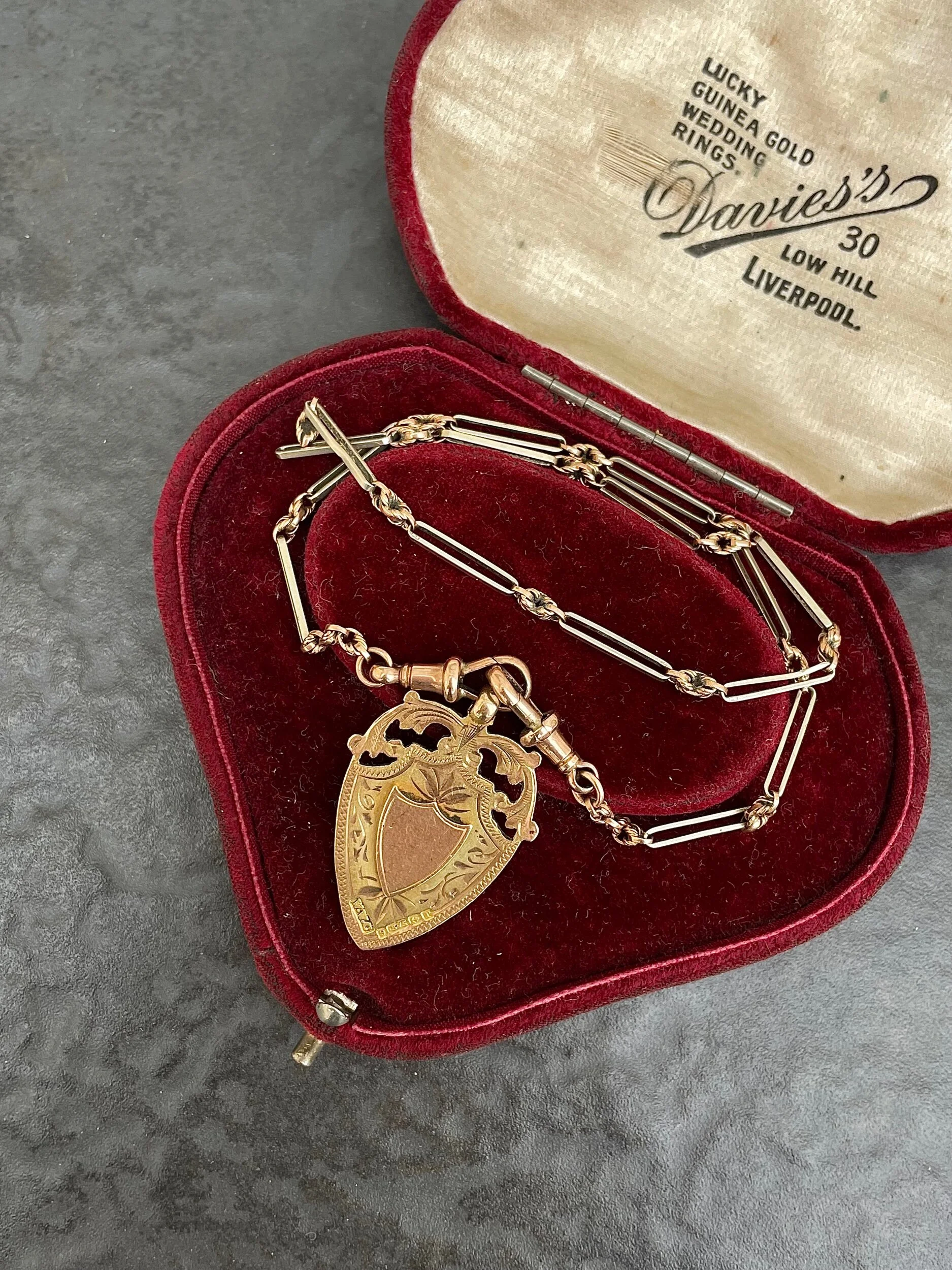 30B1C11F-3462-40B0-B99A-4E4271BAF104