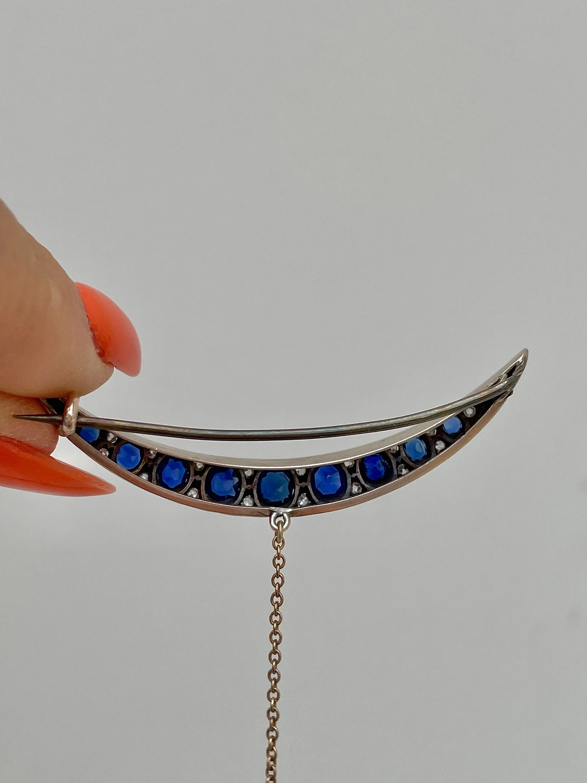 1AD2F4CD-5F96-46F8-B5BF-C08FF1257B60