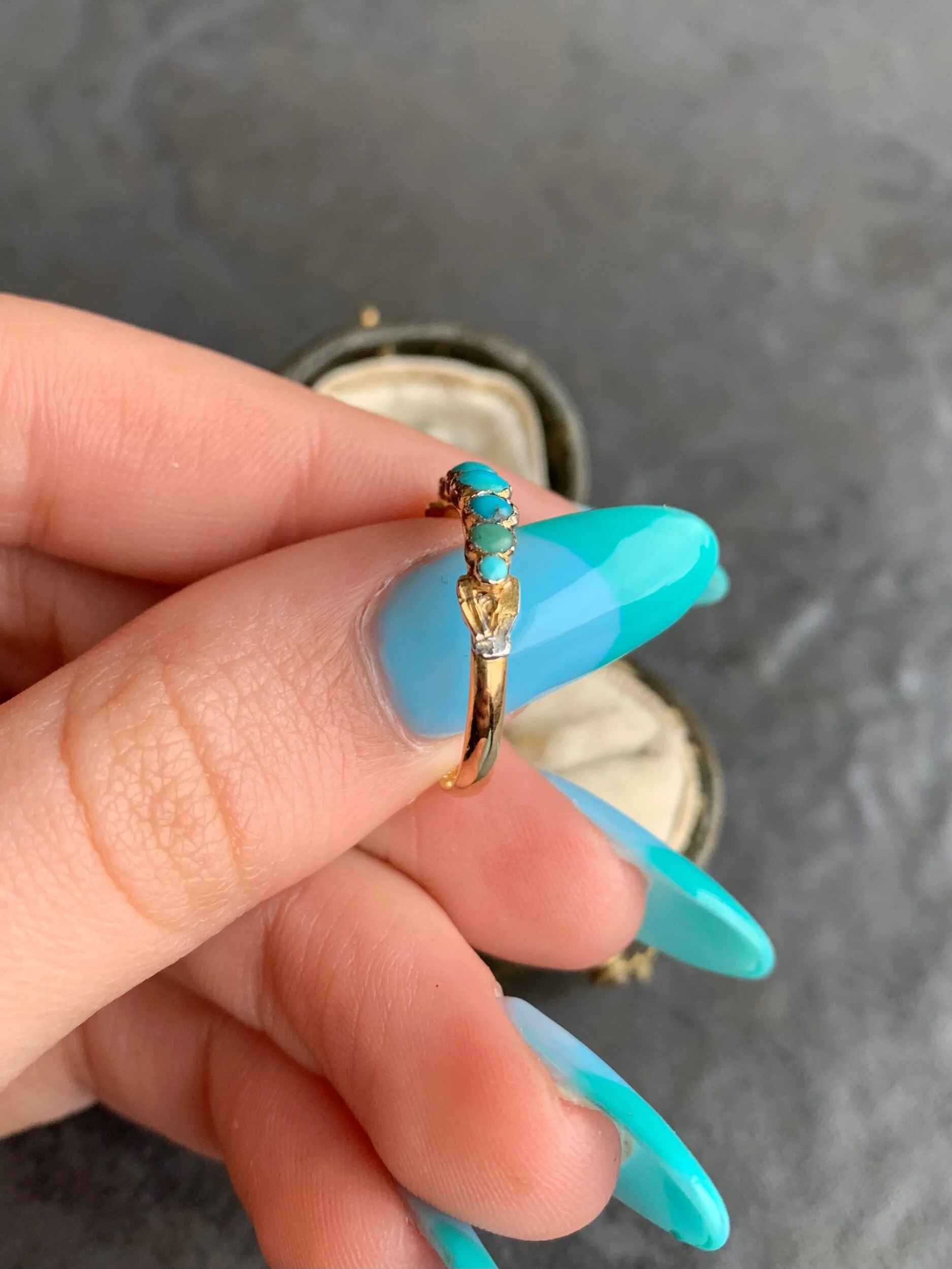 531655B0-83F7-4E6E-BEBF-73684584E0BC