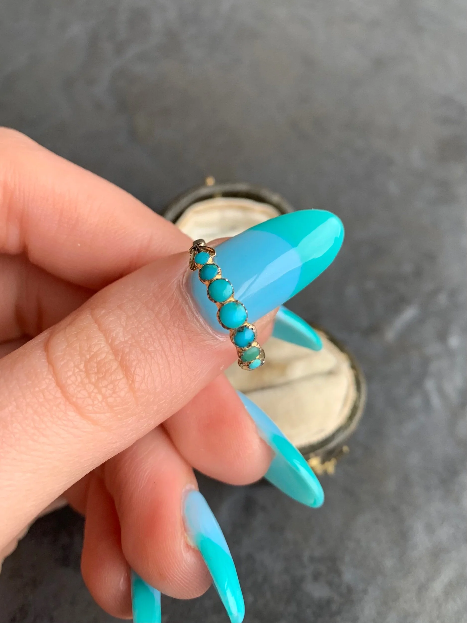 6CC013AD-44F6-44BF-A74A-699783230D25