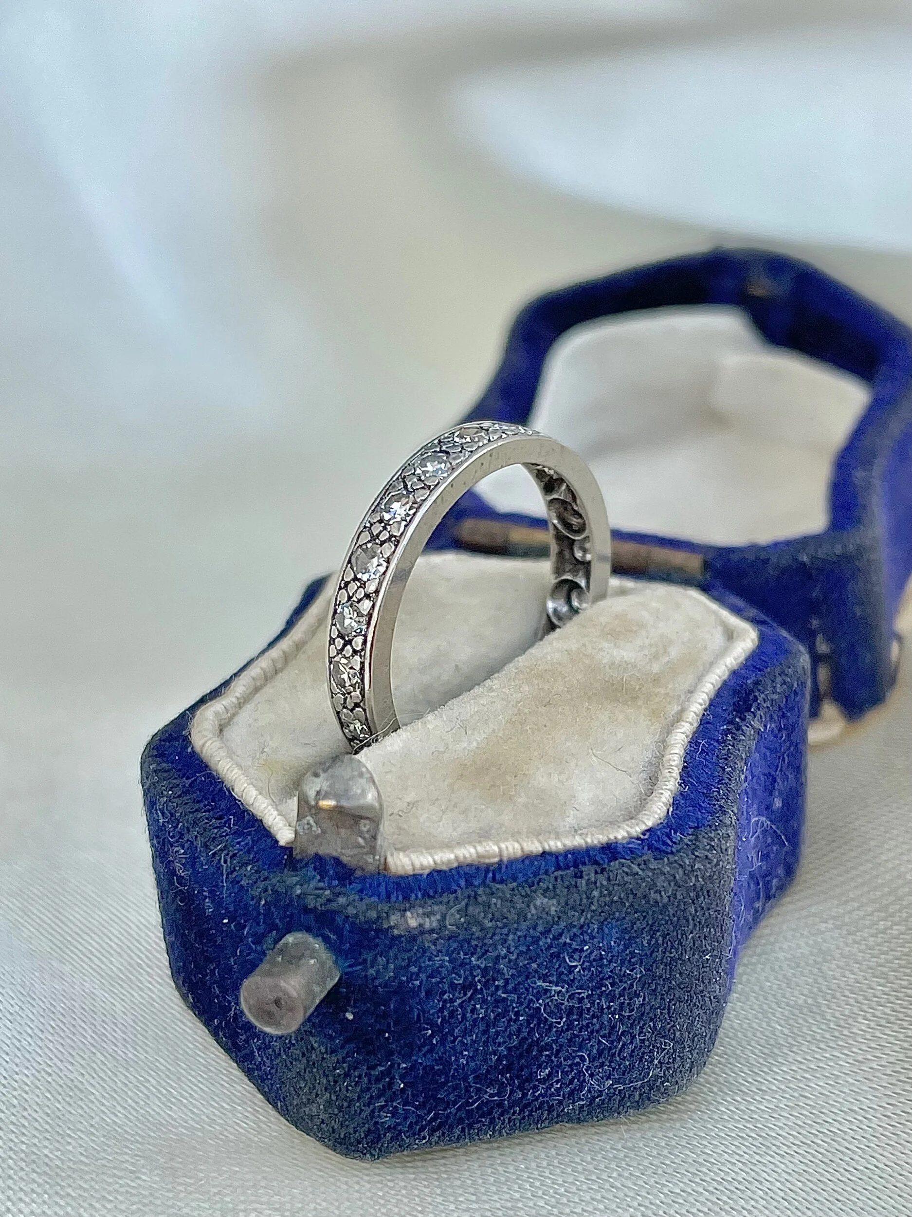 C8A9BB6B-8D26-401B-B46C-6A70FFB99C46