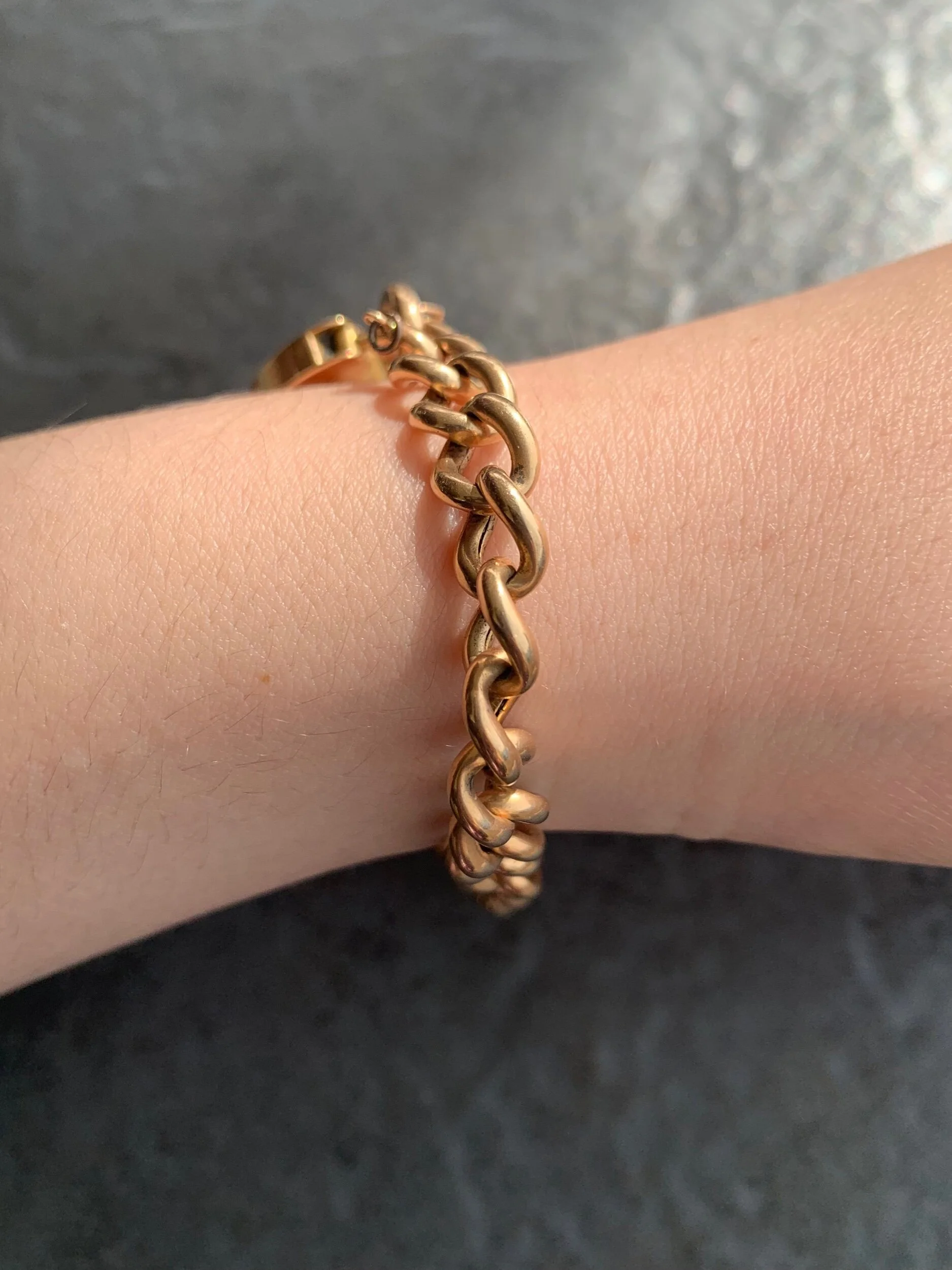 EB44743E-0FEF-44DB-9139-74007A299398